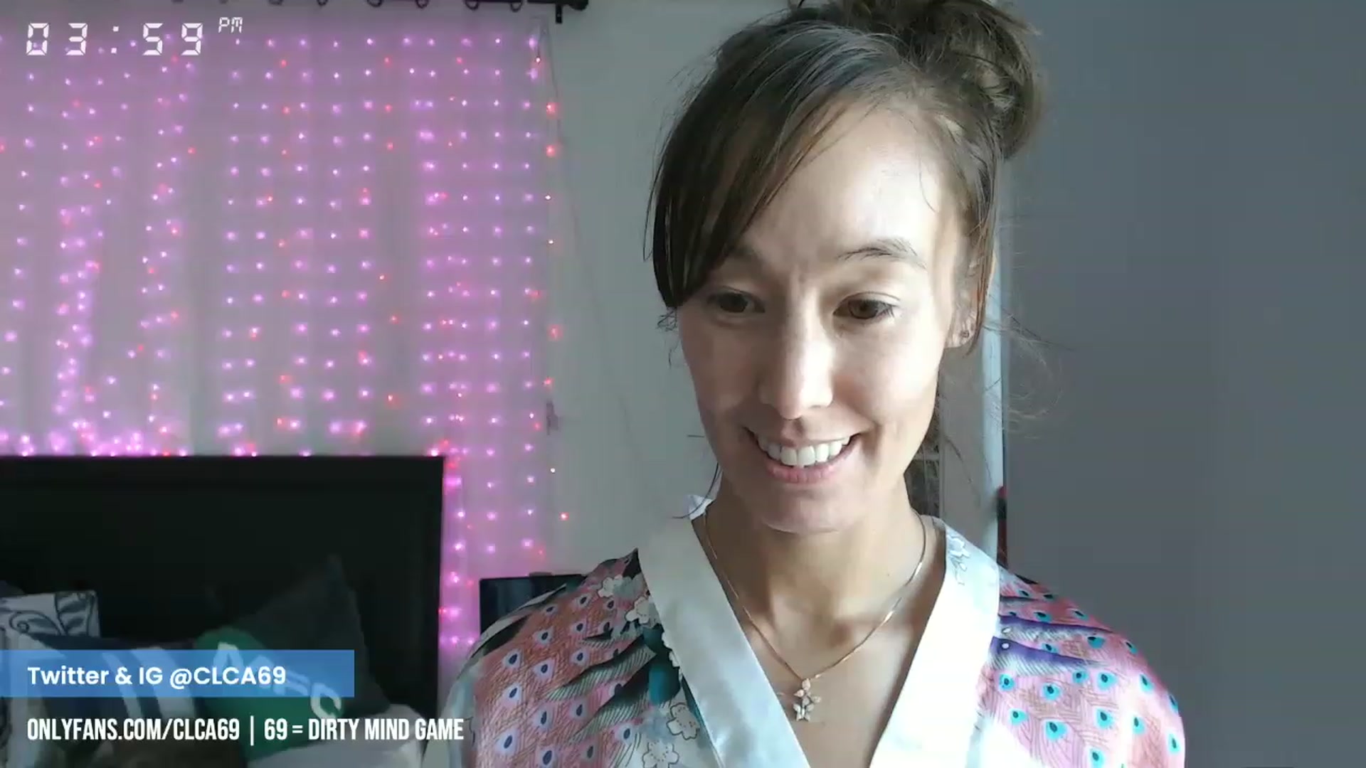 Gallery image thumbnail from Christy_Love's myfreecams stream on, 03/01/2023, 24:05 image 19 of 20