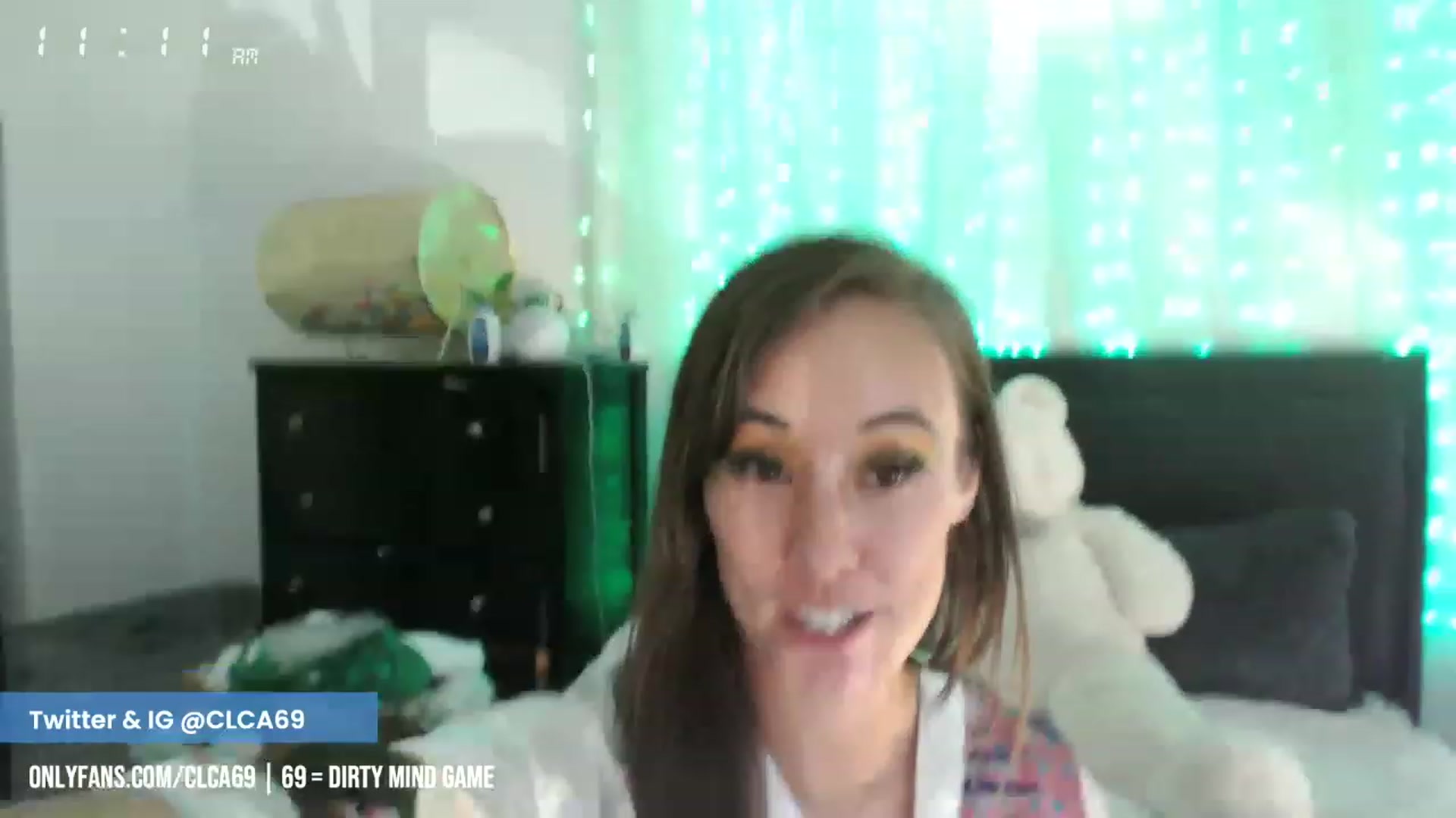 Gallery image thumbnail from Christy_Love's myfreecams stream on, 03/09/2023, 20:04 image 11 of 20