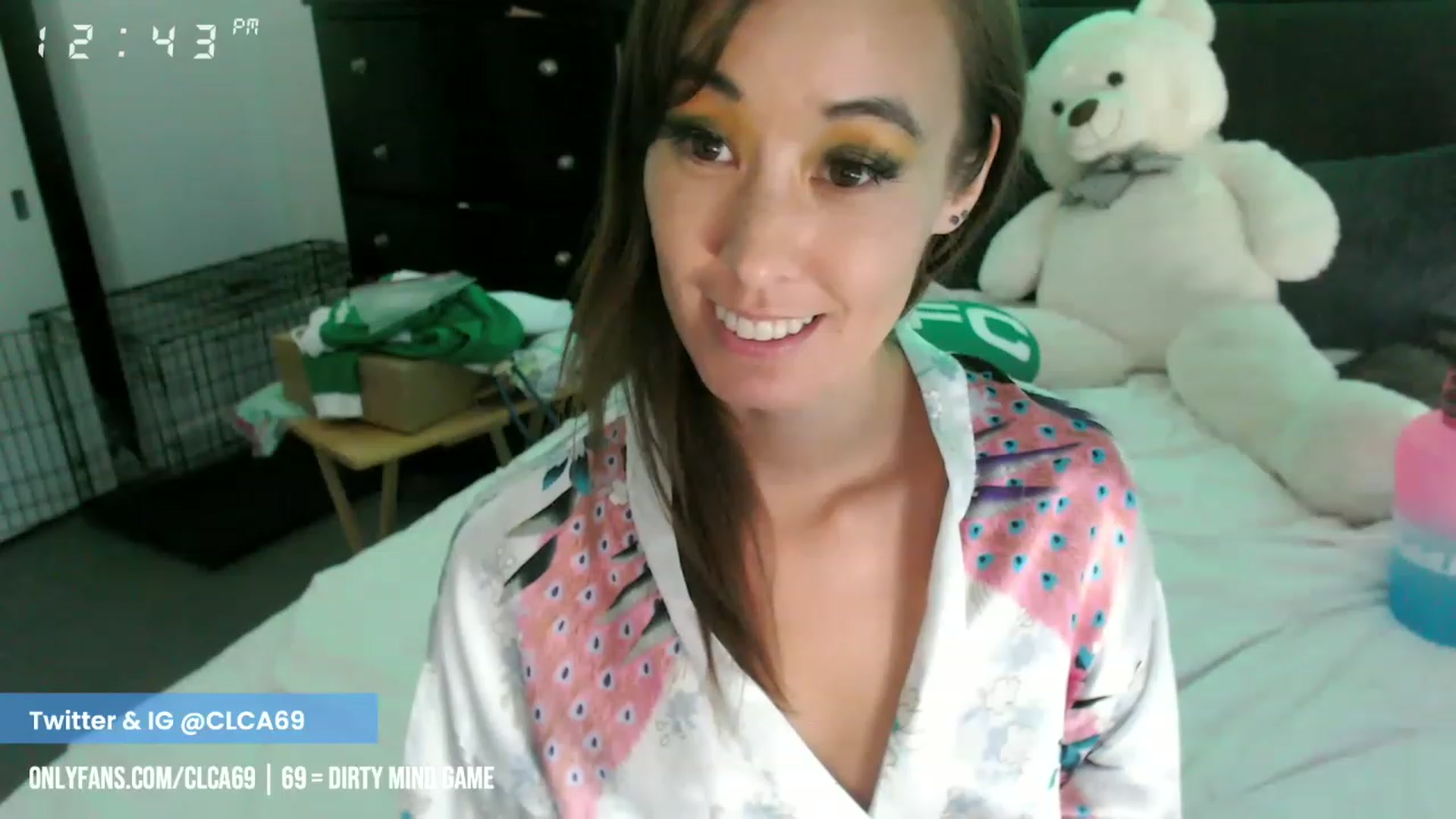 Gallery image thumbnail from Christy_Love's myfreecams stream on, 03/09/2023, 20:49 image 17 of 20
