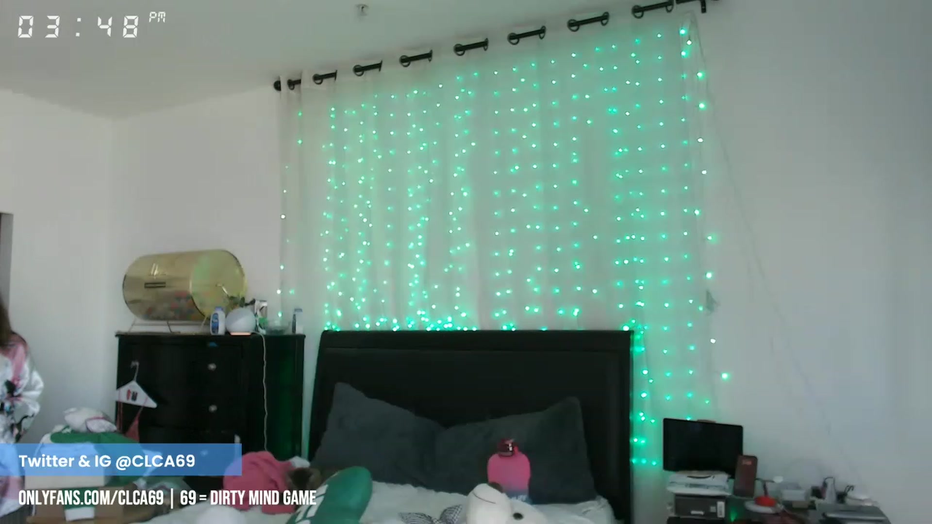 Gallery image thumbnail from Christy_Love's myfreecams stream on, 03/23/2023, 24:05 image 4 of 20