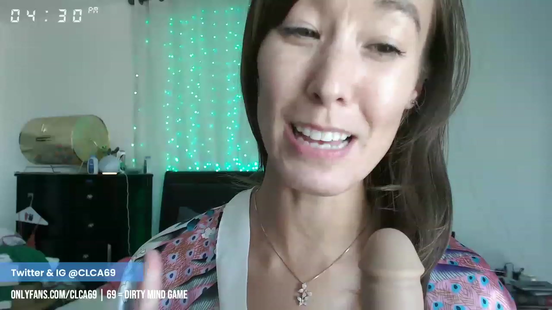 Gallery image thumbnail from Christy_Love's myfreecams stream on, 03/23/2023, 24:05 image 14 of 20