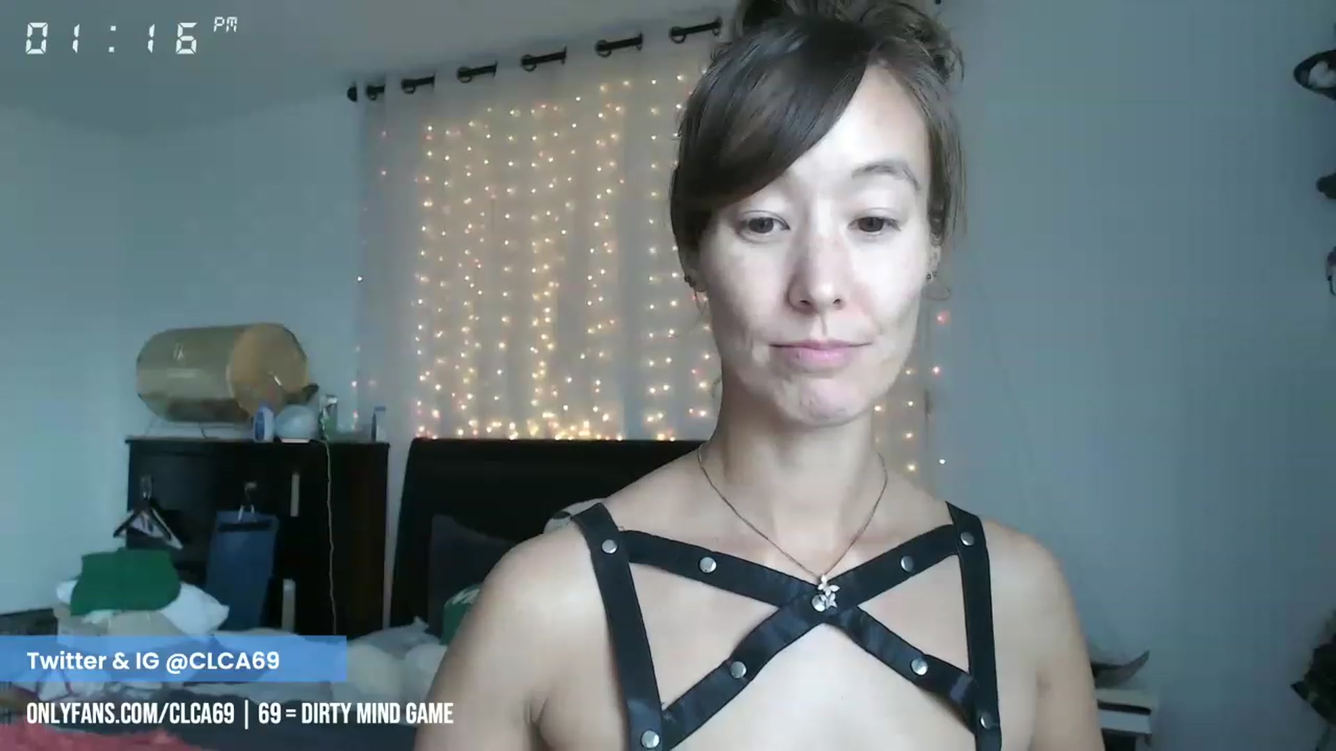Gallery image thumbnail from Christy_Love's myfreecams stream on, 04/16/2023, 20:26 image 11 of 20