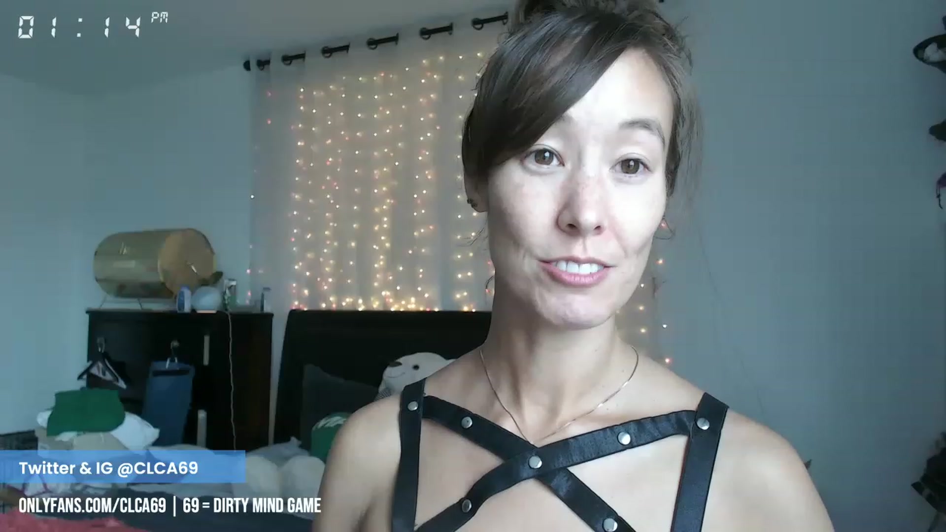 Gallery image thumbnail from Christy_Love's myfreecams stream on, 04/16/2023, 20:26 image 9 of 20