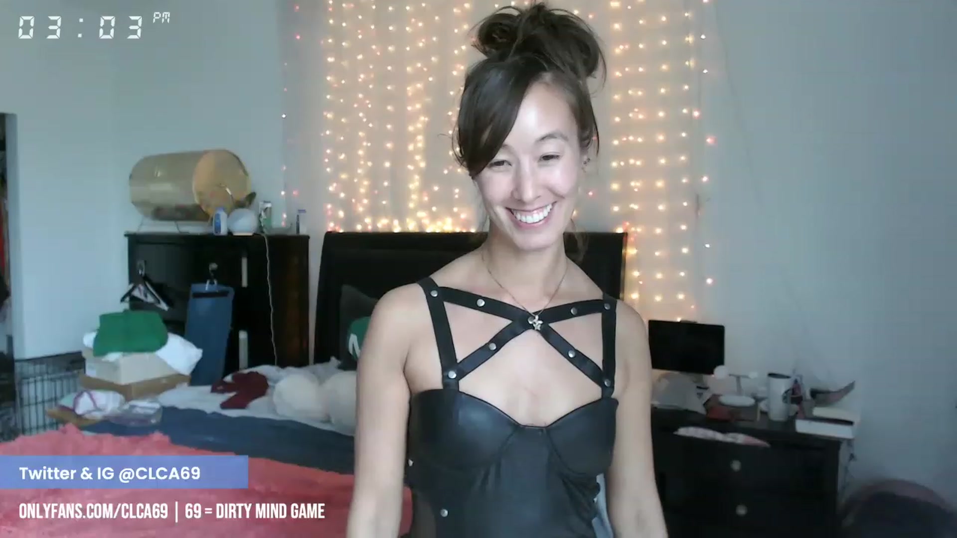 Gallery image thumbnail from Christy_Love's myfreecams stream on, 04/16/2023, 23:04 image 4 of 20