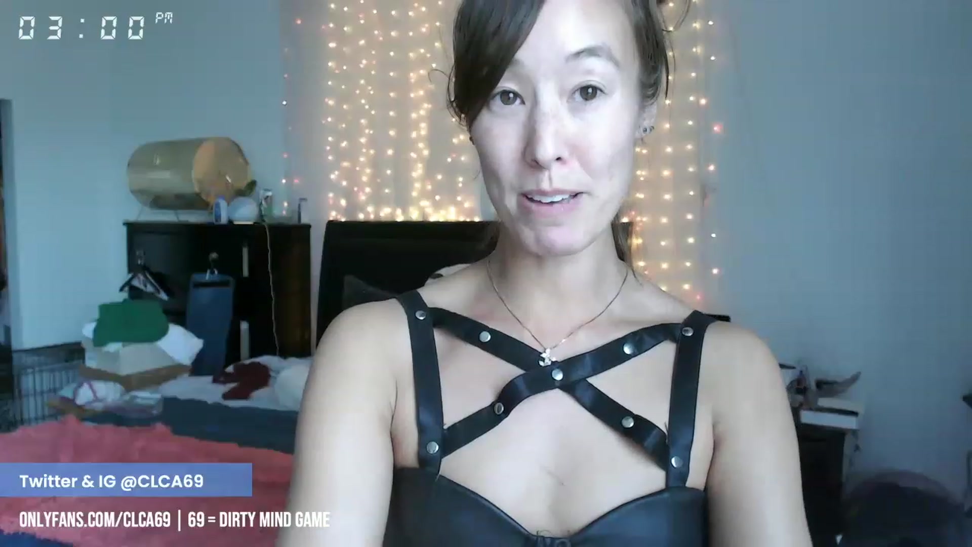 Gallery image thumbnail from Christy_Love's myfreecams stream on, 04/16/2023, 23:04 image 3 of 20