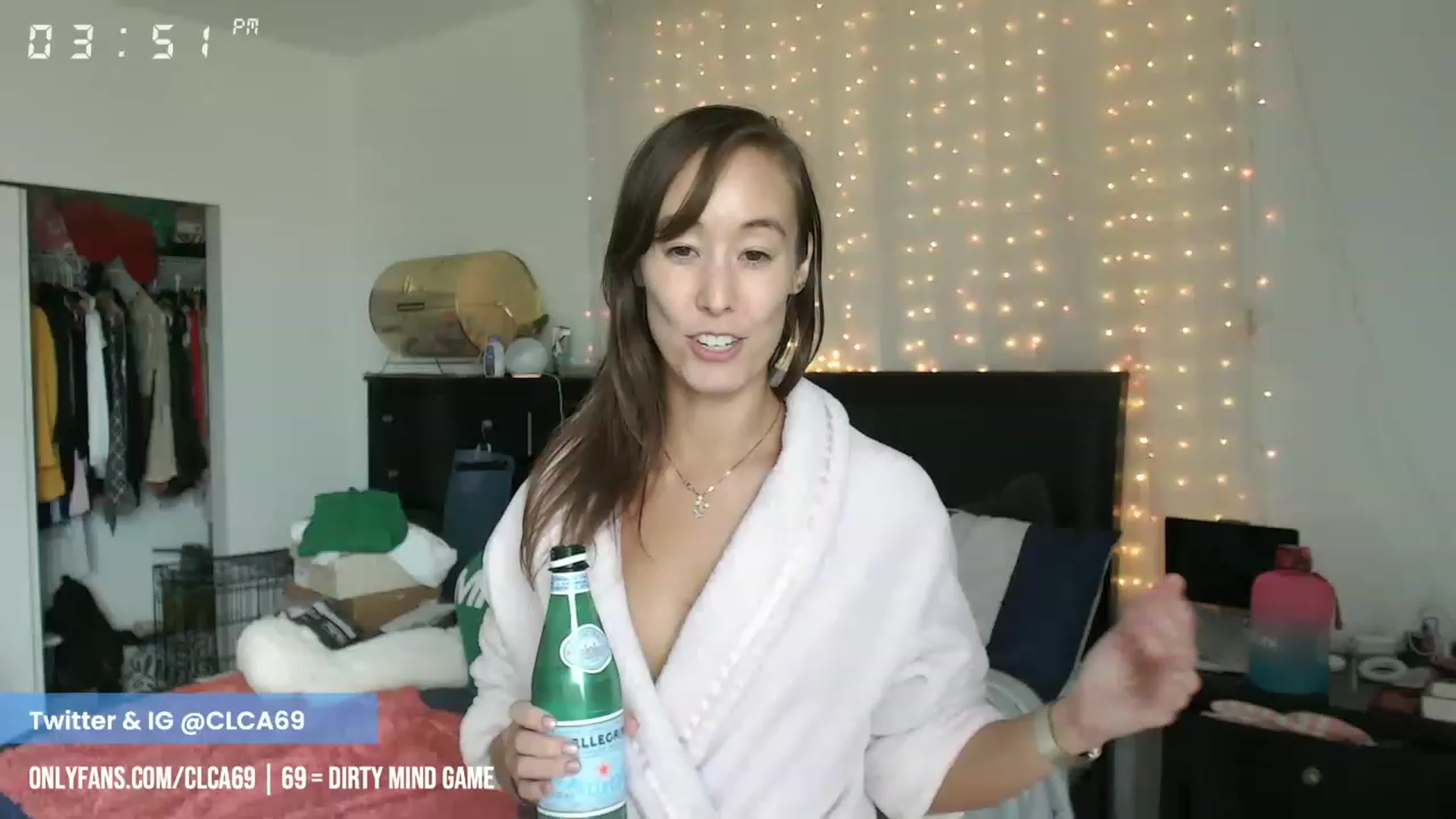 Gallery image thumbnail from Christy_Love's myfreecams stream on, 04/17/2023, 23:01 image 4 of 20