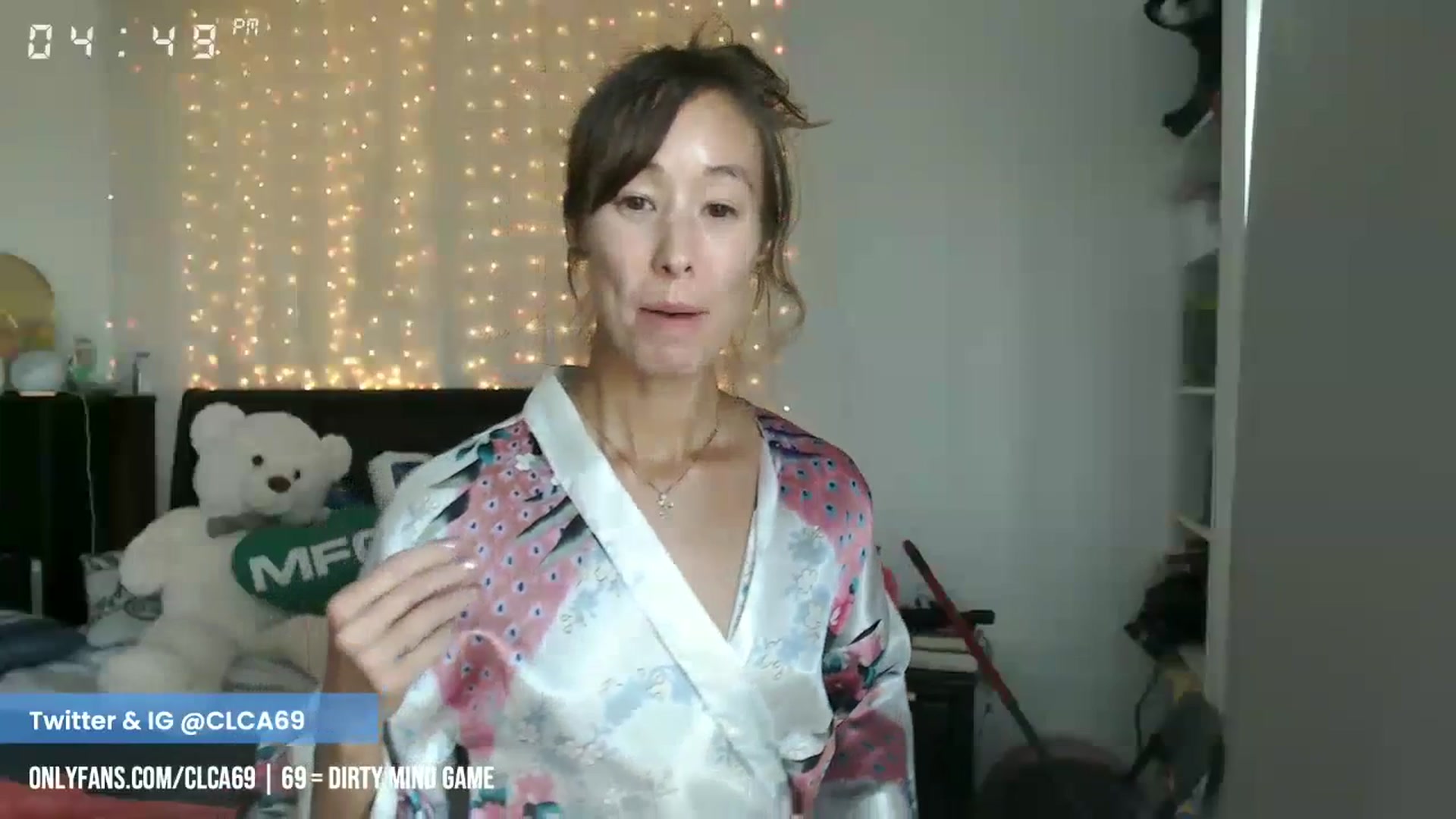 Gallery image thumbnail from Christy_Love's myfreecams stream on, 04/26/2023, 24:04 image 12 of 20