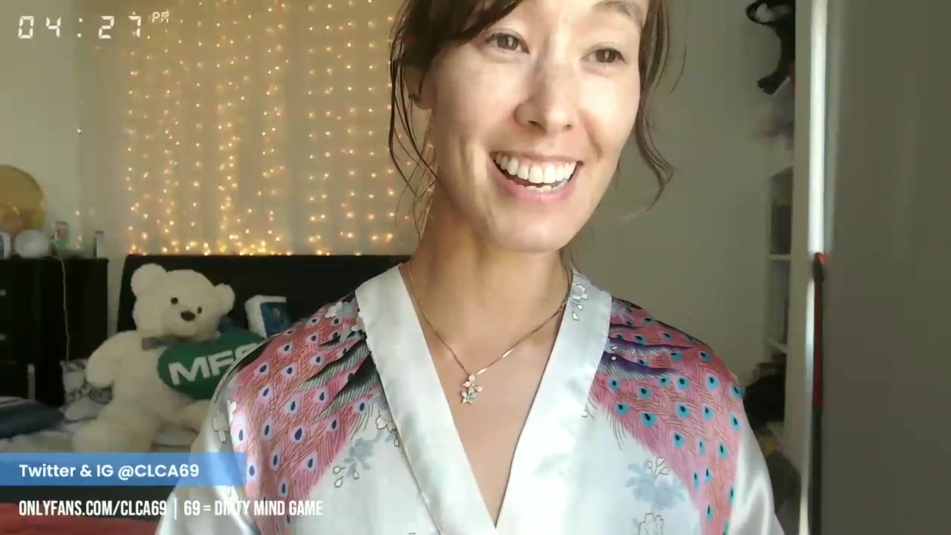 Gallery image thumbnail from Christy_Love's myfreecams stream on, 04/26/2023, 24:04 image 4 of 20