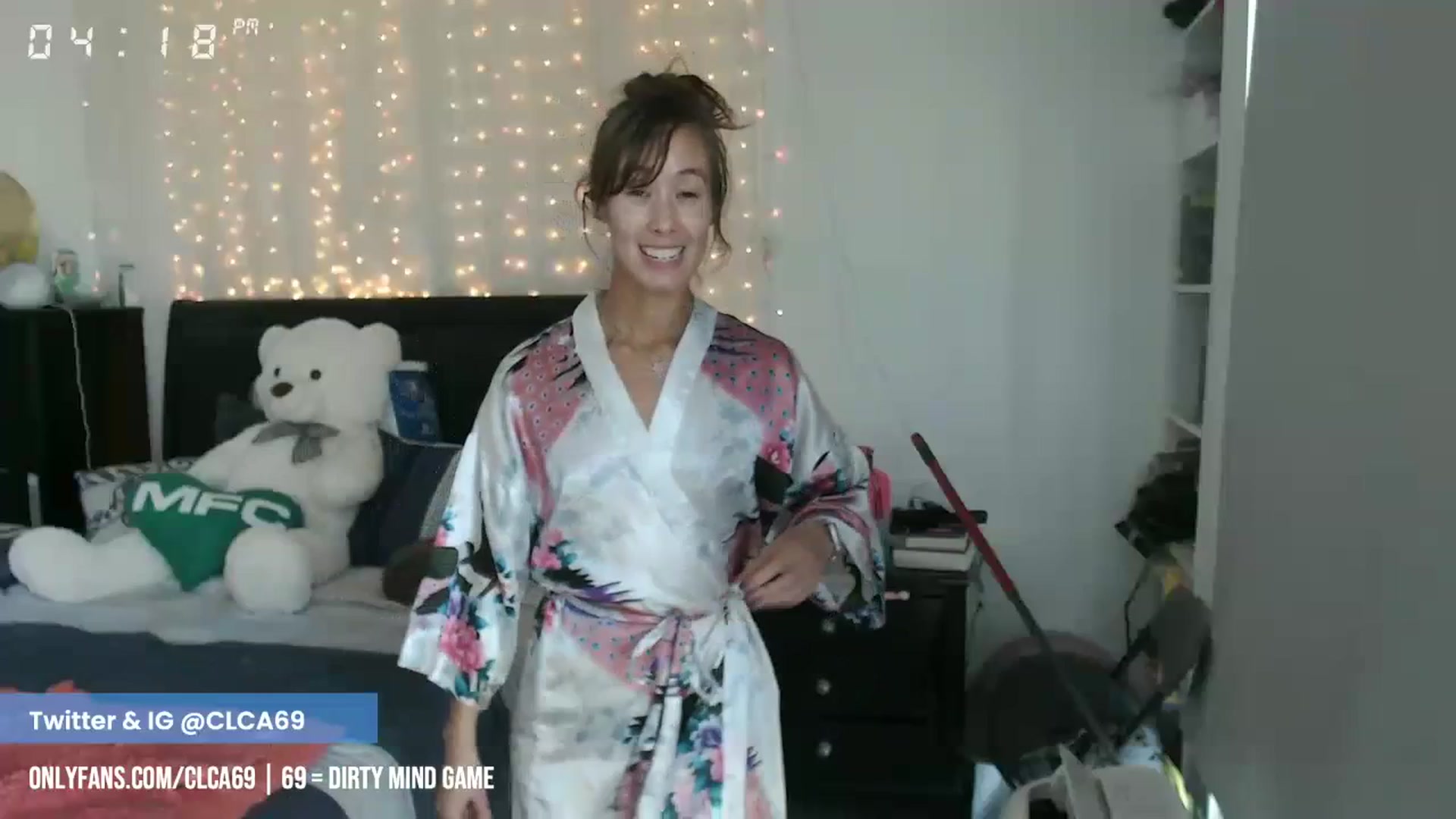 Gallery image thumbnail from Christy_Love's myfreecams stream on, 04/26/2023, 24:04 image 1 of 20