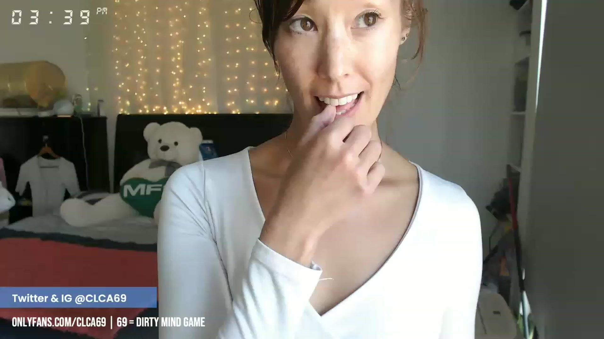 Gallery image thumbnail from Christy_Love's myfreecams stream on, 05/01/2023, 22:50 image 12 of 20