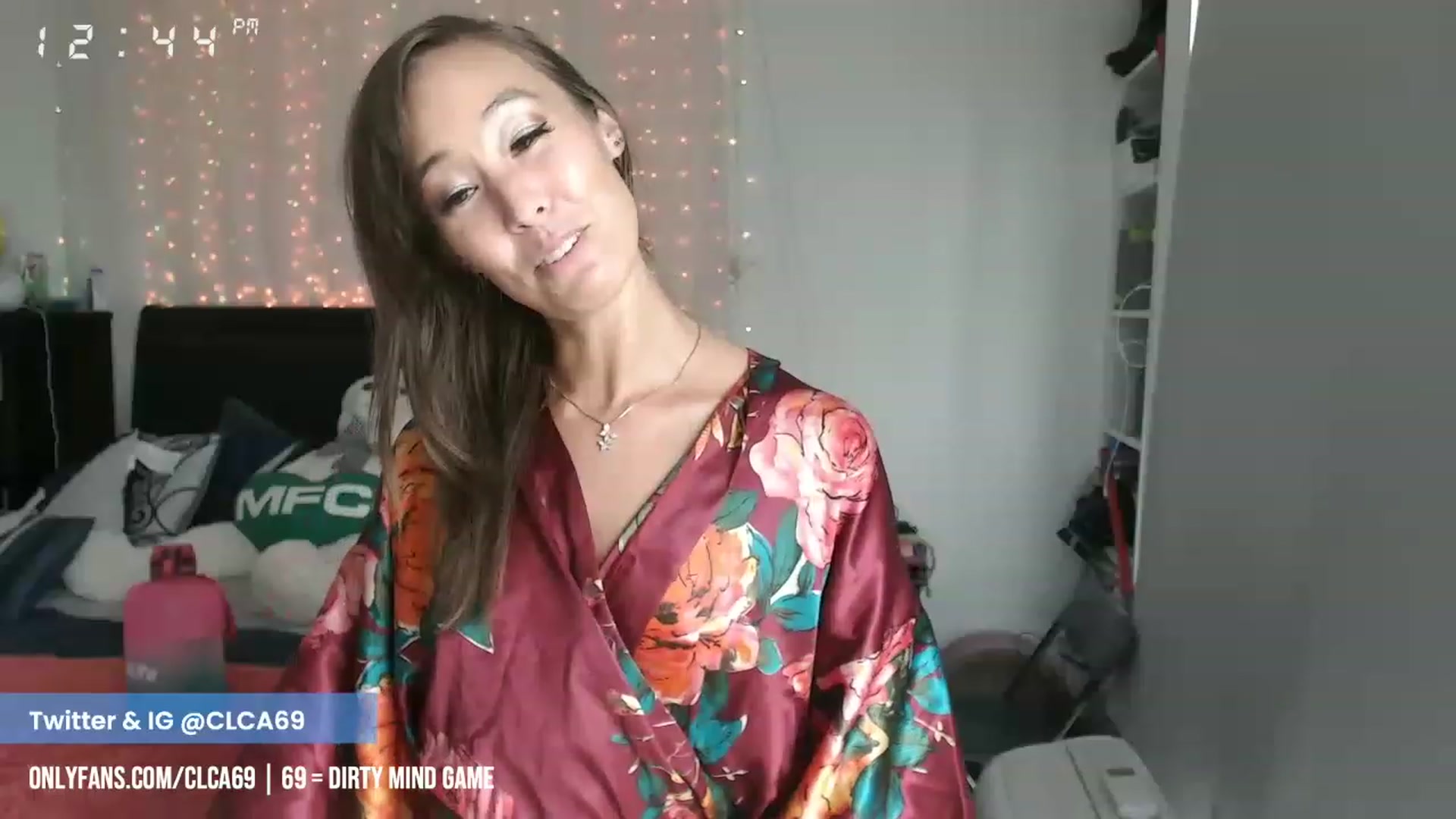 Gallery image thumbnail from Christy_Love's myfreecams stream on, 05/20/2023, 20:16 image 15 of 20