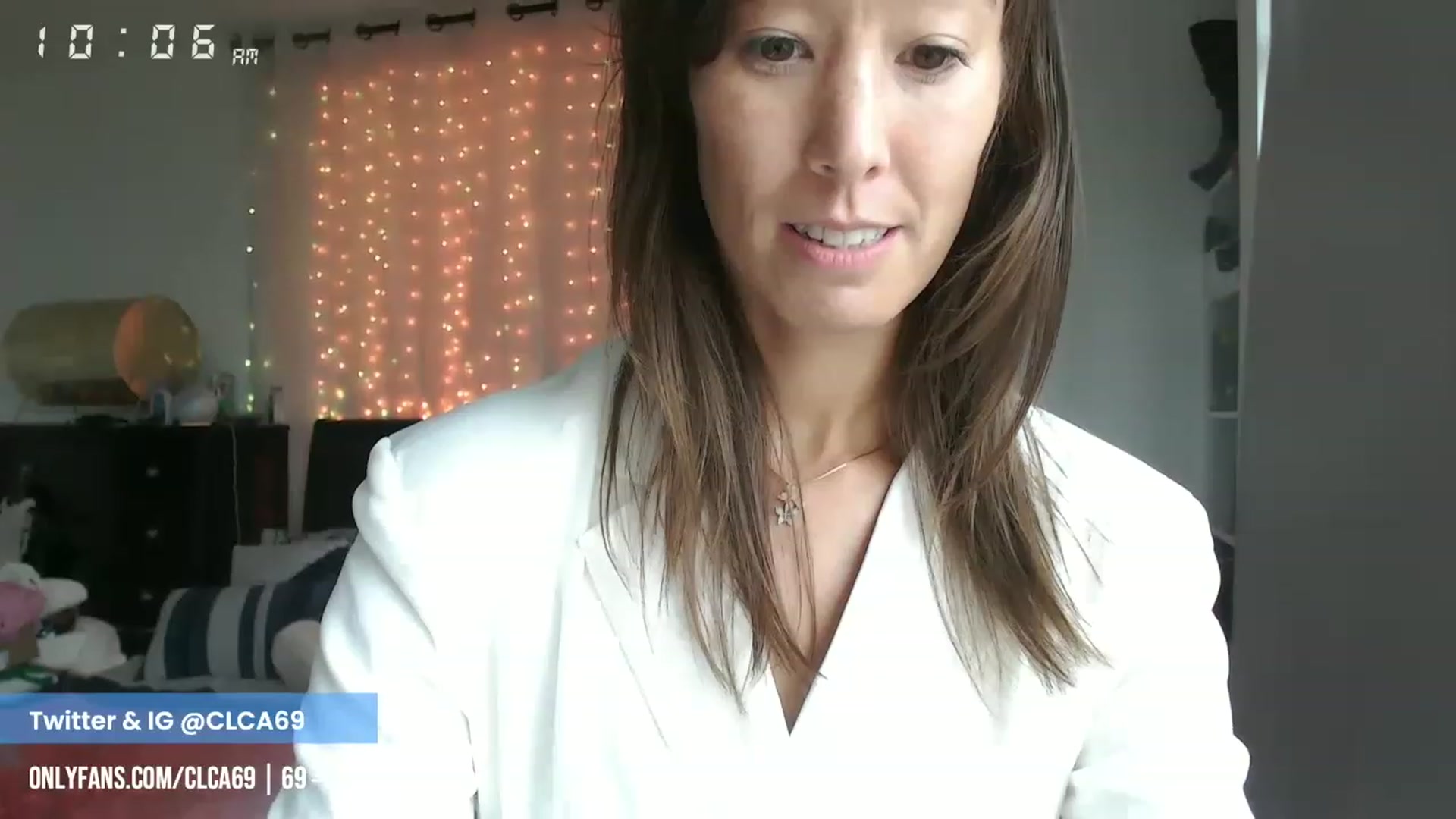 Gallery image thumbnail from Christy_Love's myfreecams stream on, 05/22/2023, 17:38 image 14 of 20