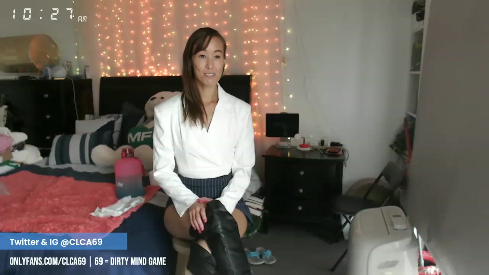 Gallery image thumbnail from Christy_Love's myfreecams stream on, 05/22/2023, 17:38 image 19 of 20