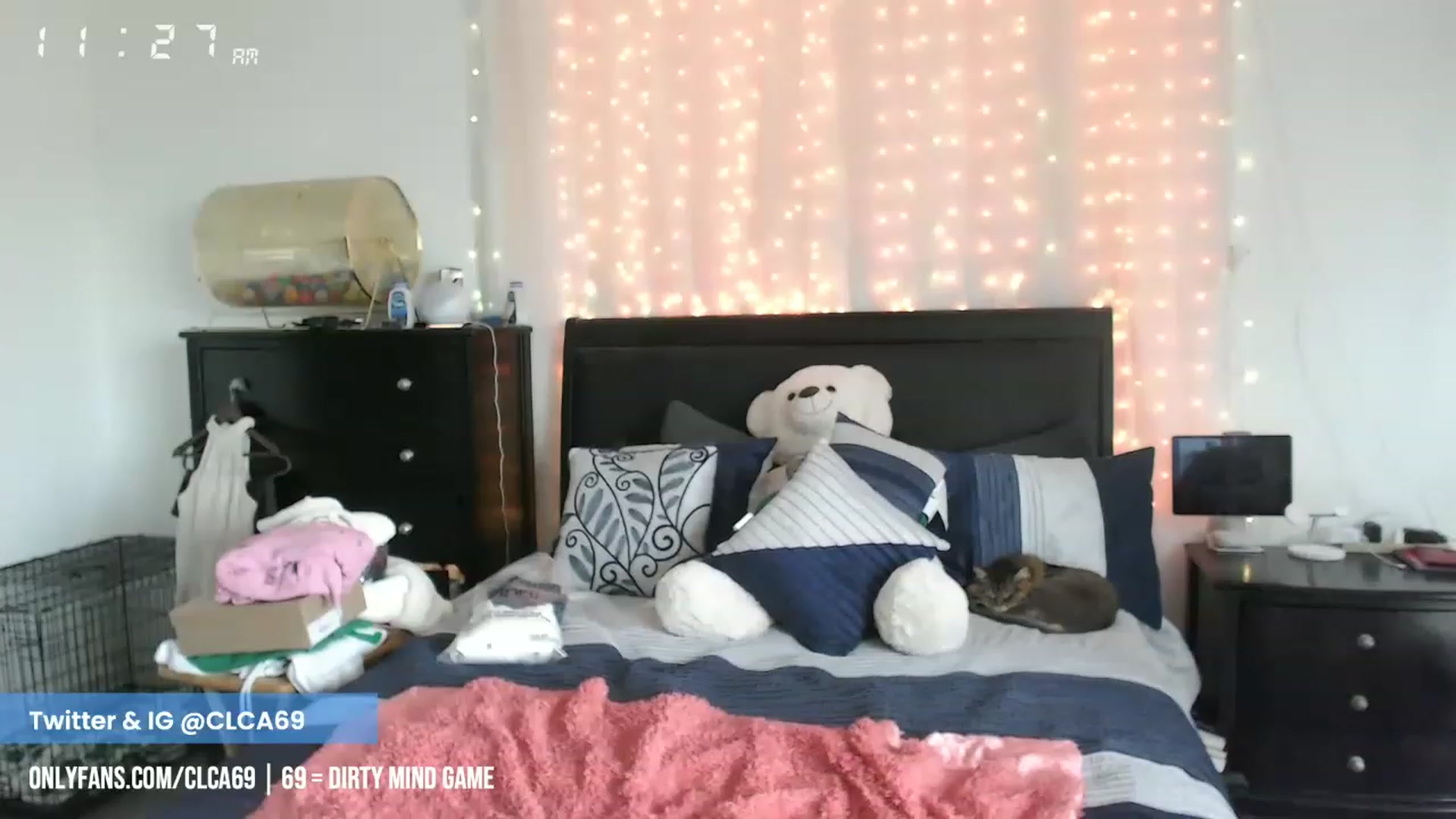 Gallery image thumbnail from Christy_Love's myfreecams stream on, 05/22/2023, 19:01 image 5 of 20