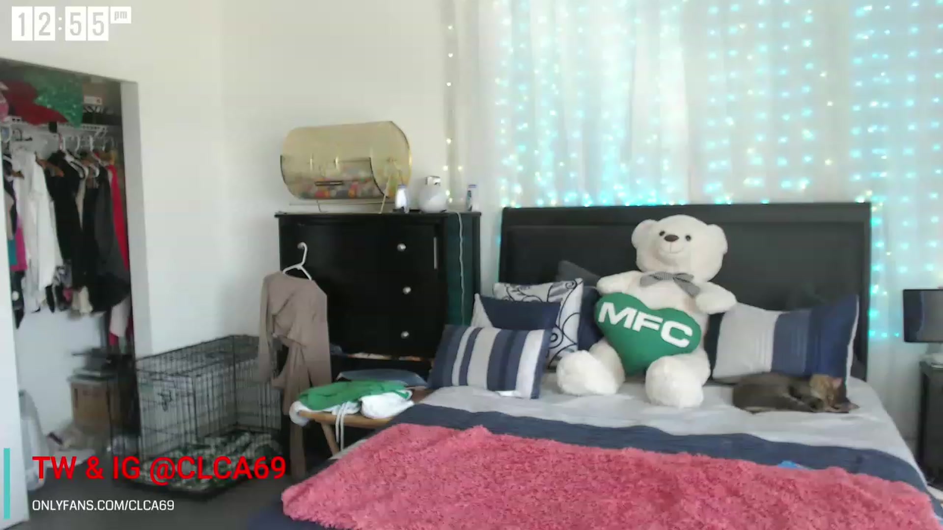 Gallery image thumbnail from Christy_Love's myfreecams stream on, 06/04/2023, 20:33 image 8 of 20