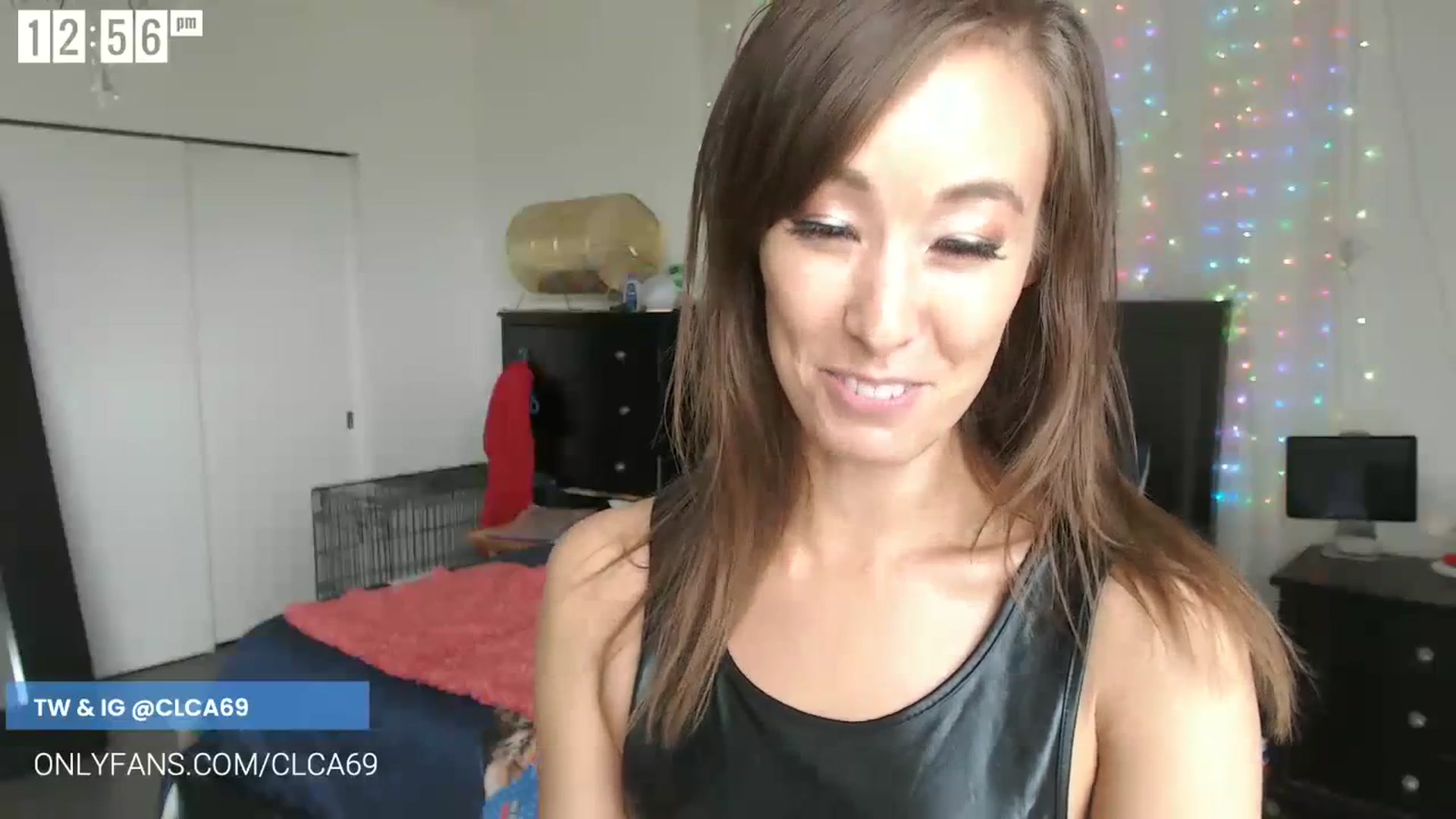 Gallery image thumbnail from Christy_Love's myfreecams stream on, 06/12/2023, 20:17 image 8 of 20