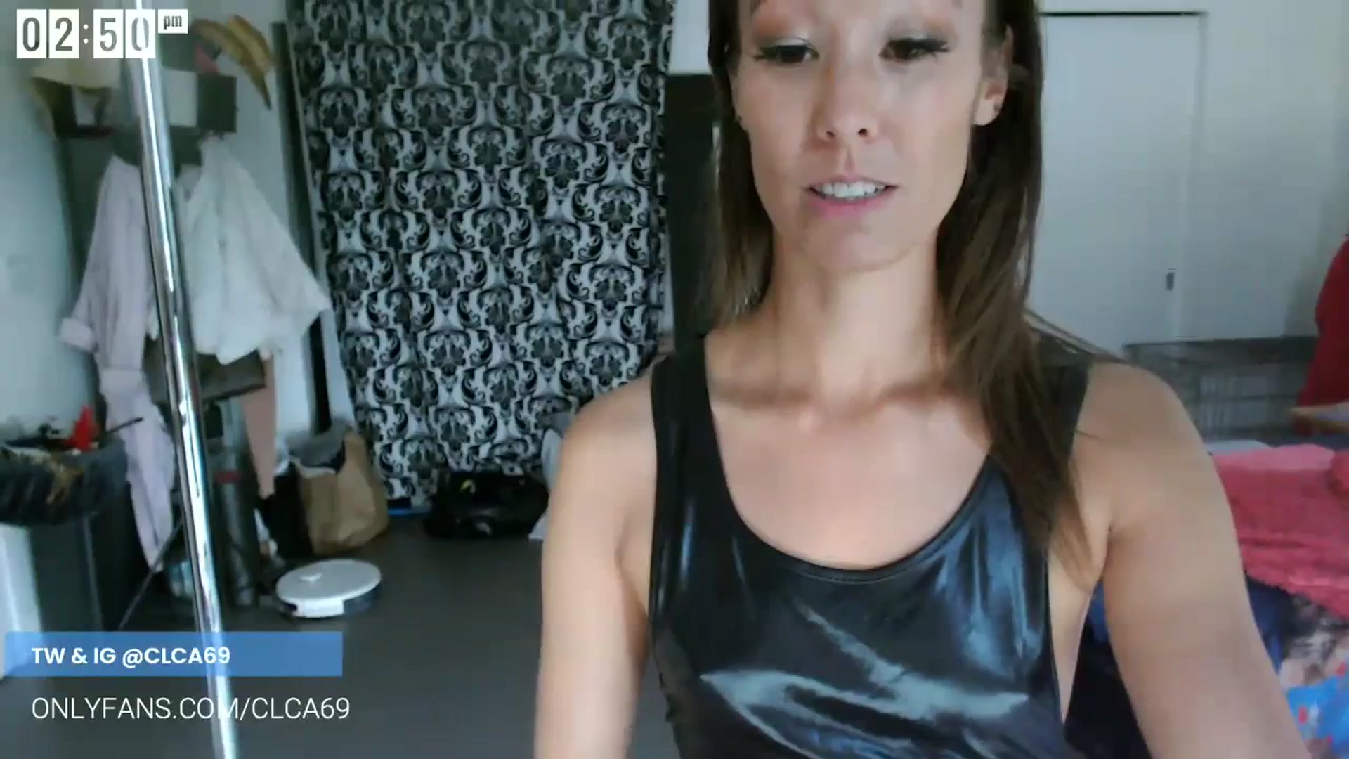 Gallery image thumbnail from Christy_Love's myfreecams stream on, 06/12/2023, 22:05 image 1 of 20