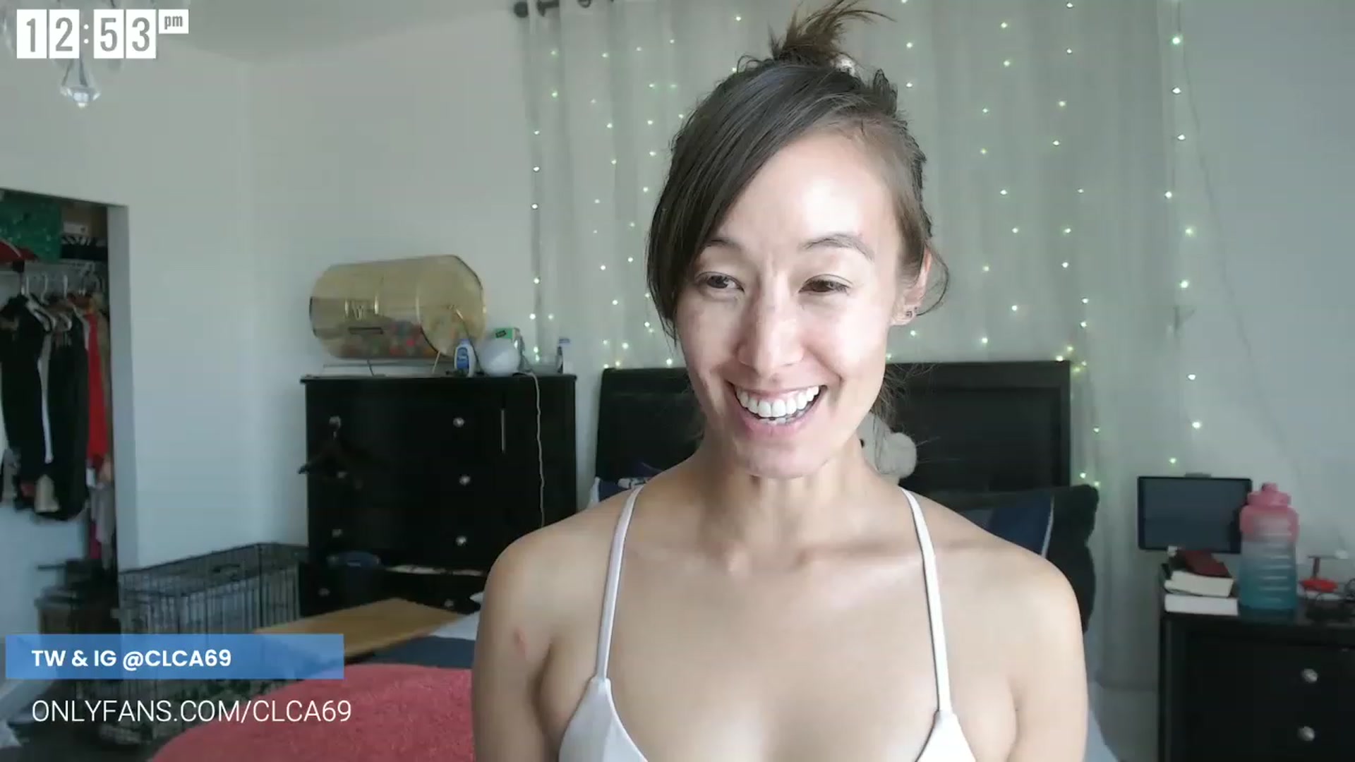 Gallery image thumbnail from Christy_Love's myfreecams stream on, 06/15/2023, 20:02 image 16 of 20