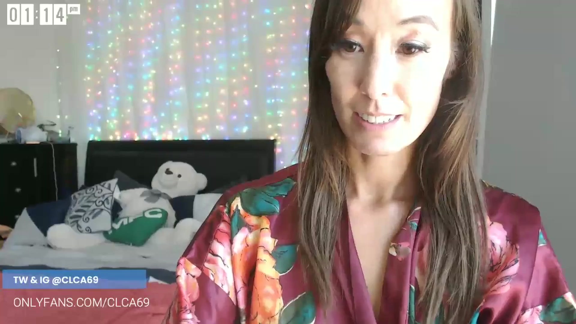 Gallery image thumbnail from Christy_Love's myfreecams stream on, 06/27/2023, 20:17 image 19 of 20