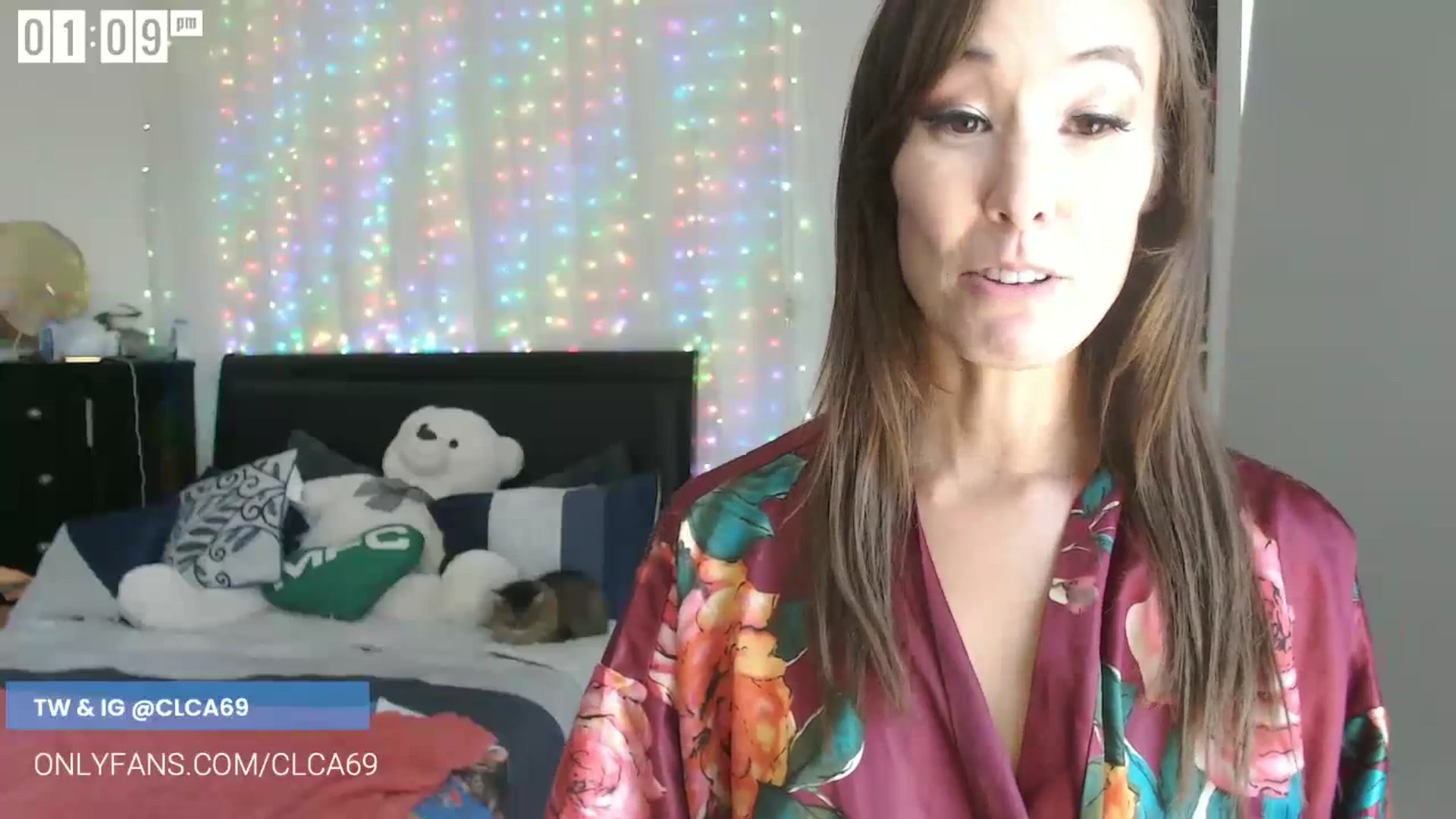 Gallery image thumbnail from Christy_Love's myfreecams stream on, 06/27/2023, 20:17 image 11 of 20