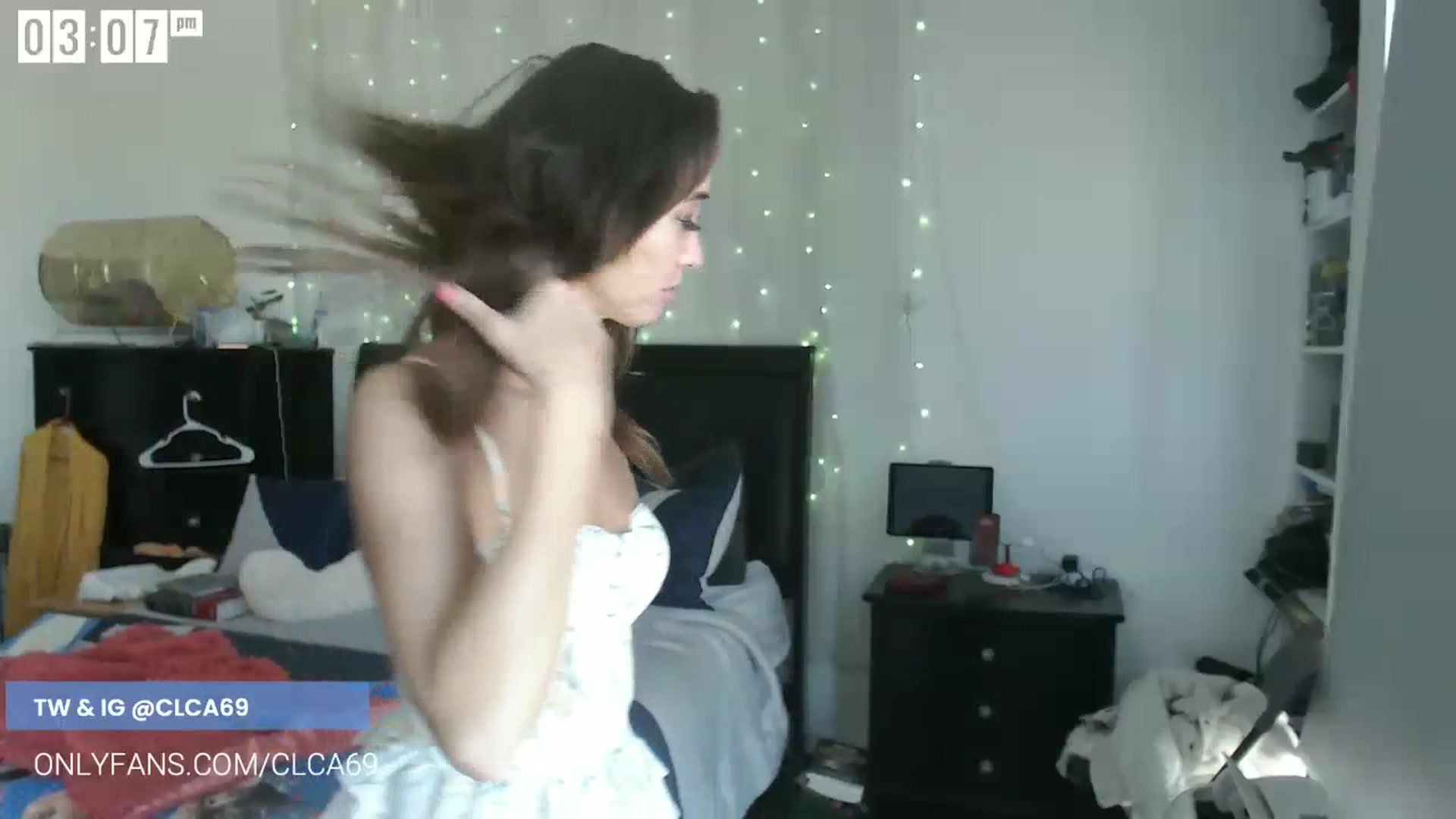 Gallery image thumbnail from Christy_Love's myfreecams stream on, 06/30/2023, 22:26 image 6 of 20