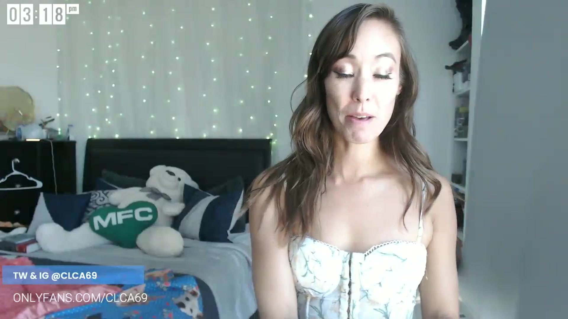 Gallery image thumbnail from Christy_Love's myfreecams stream on, 06/30/2023, 22:26 image 16 of 20