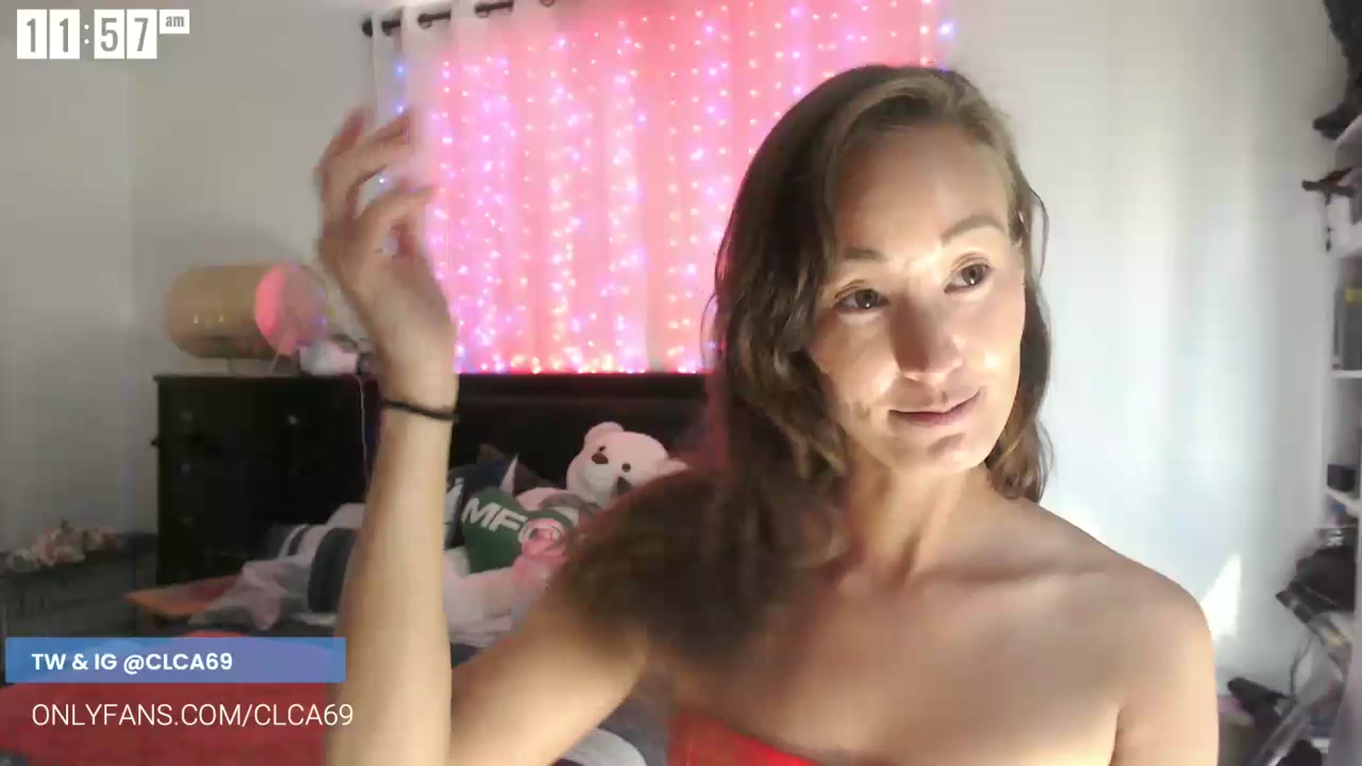 Gallery image thumbnail from Christy_Love's myfreecams stream on, 07/08/2023, 19:11 image 17 of 20