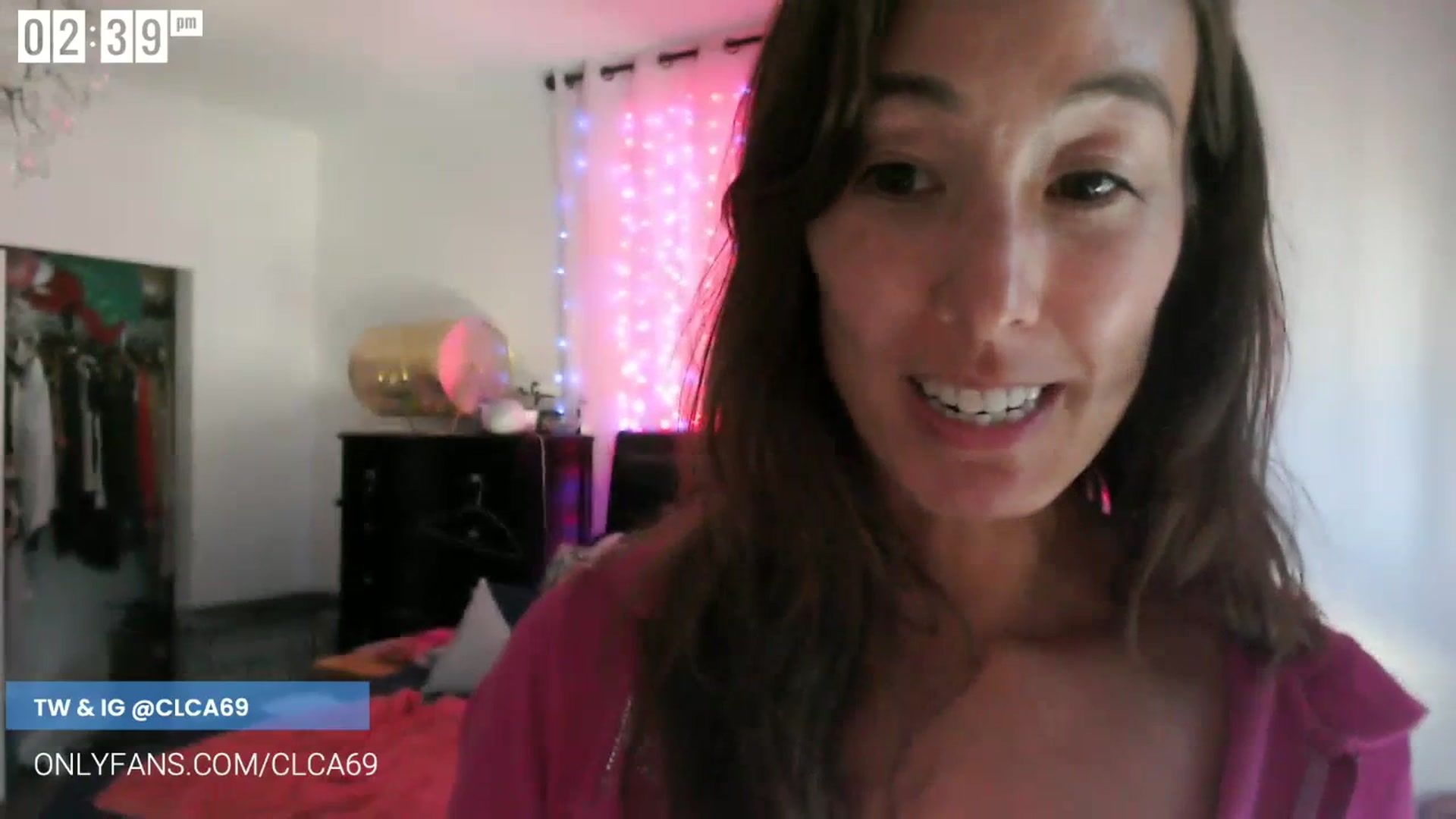 Gallery image thumbnail from Christy_Love's myfreecams stream on, 07/09/2023, 22:03 image 10 of 20