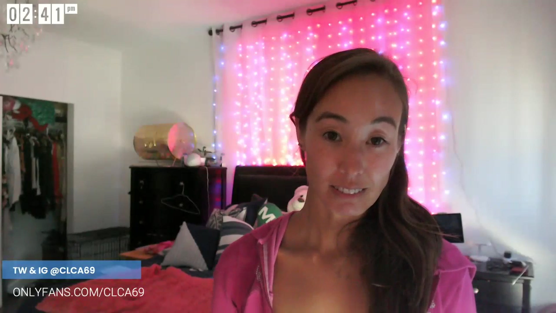 Gallery image thumbnail from Christy_Love's myfreecams stream on, 07/09/2023, 22:03 image 11 of 20