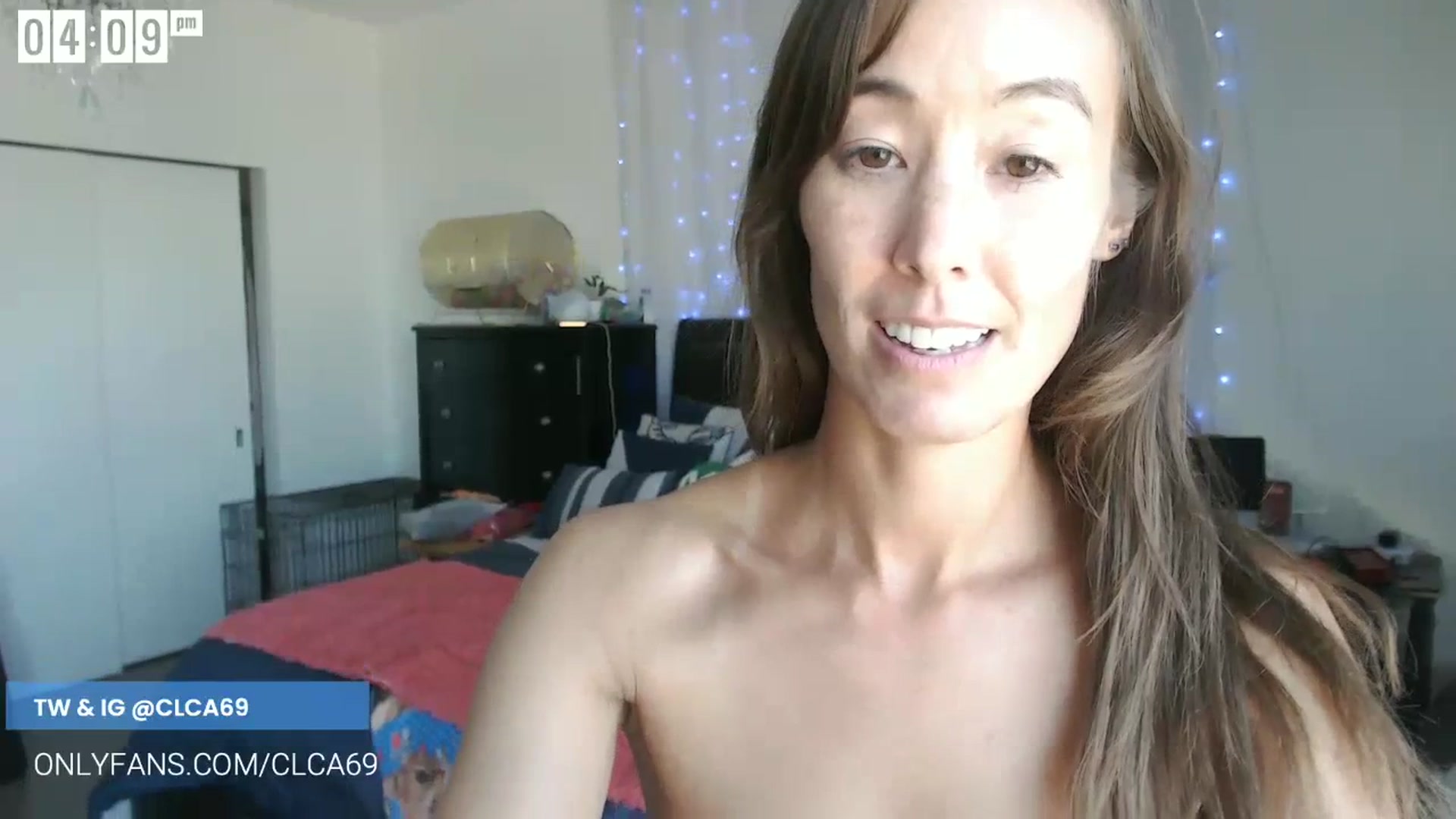 Gallery image thumbnail from Christy_Love's myfreecams stream on, 07/10/2023, 23:41 image 6 of 20