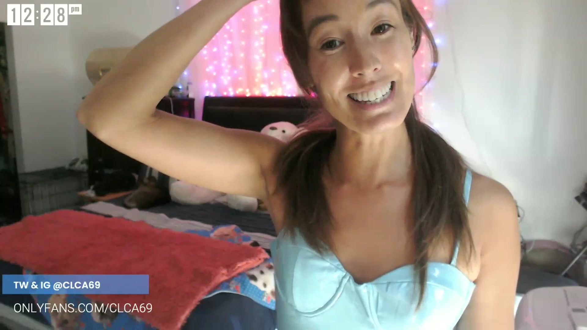 Gallery image thumbnail from Christy_Love's myfreecams stream on, 07/19/2023, 20:07 image 9 of 20