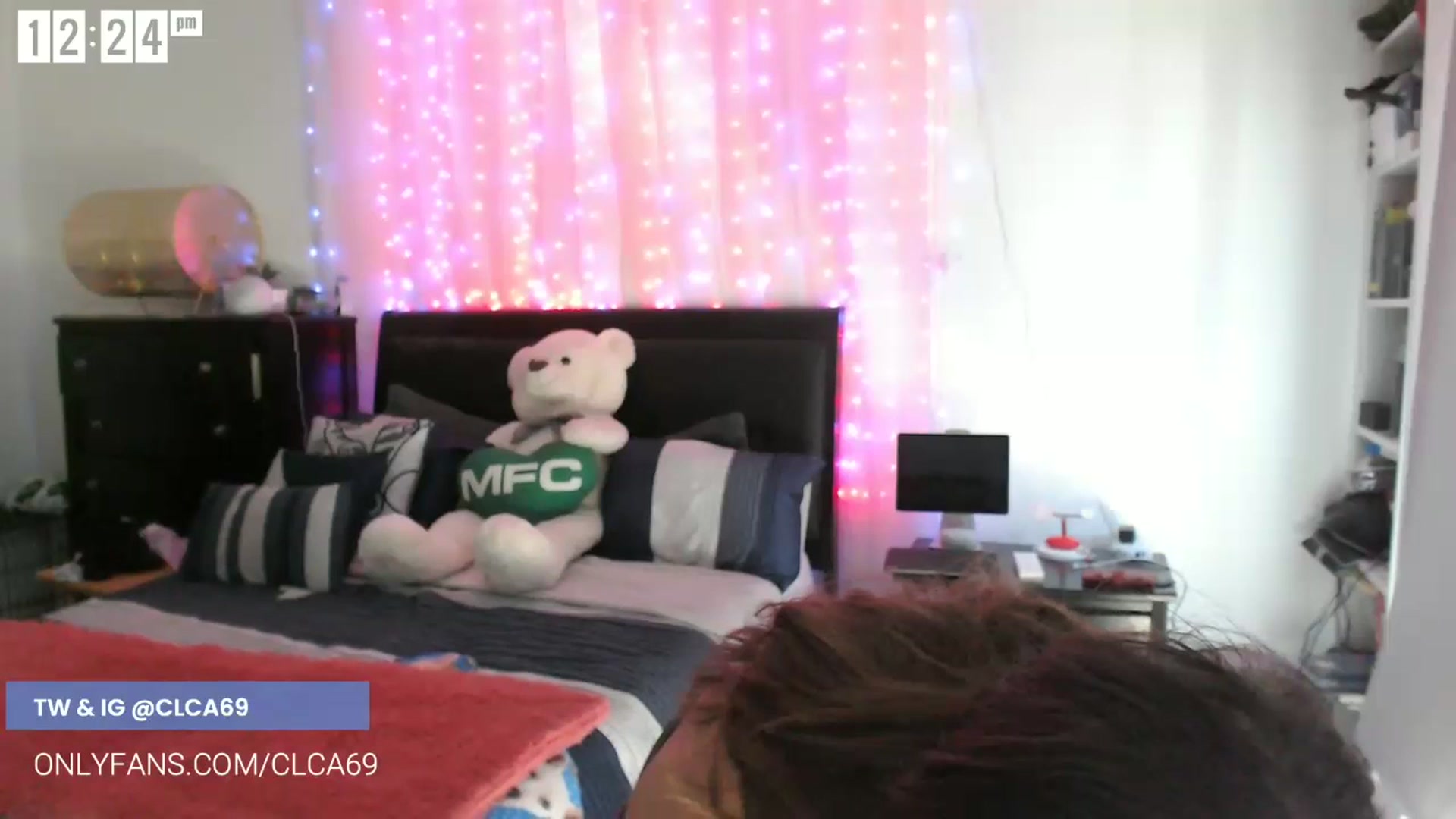 Gallery image thumbnail from Christy_Love's myfreecams stream on, 07/20/2023, 19:38 image 10 of 20