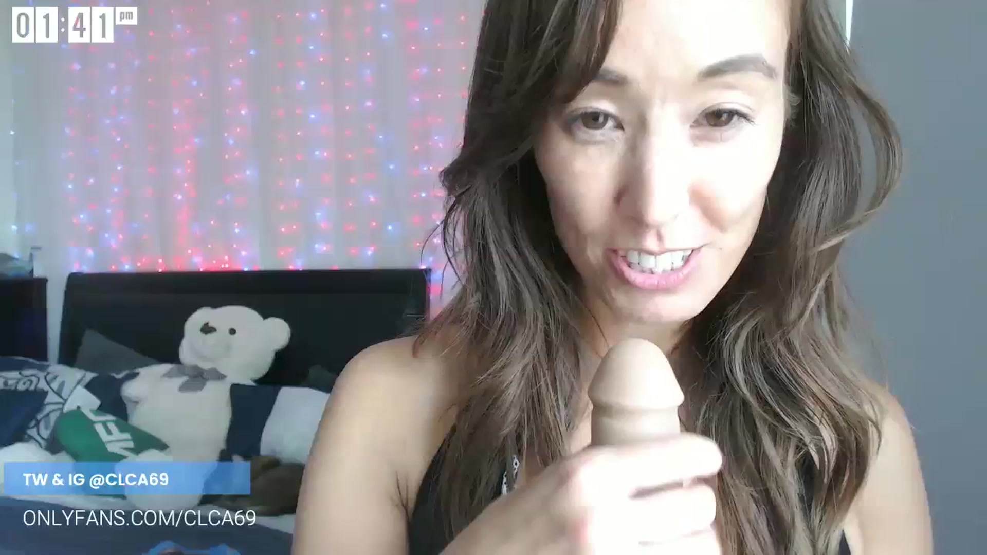 Gallery image thumbnail from Christy_Love's myfreecams stream on, 07/22/2023, 22:02 image 5 of 20