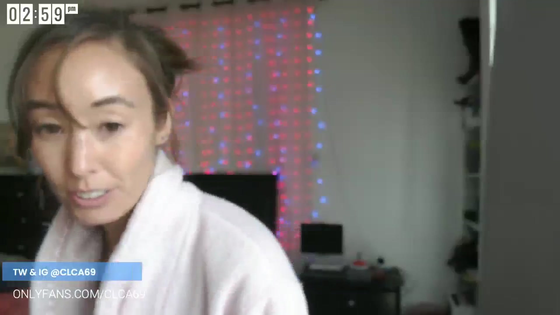 Gallery image thumbnail from Christy_Love's myfreecams stream on, 07/23/2023, 22:10 image 18 of 20