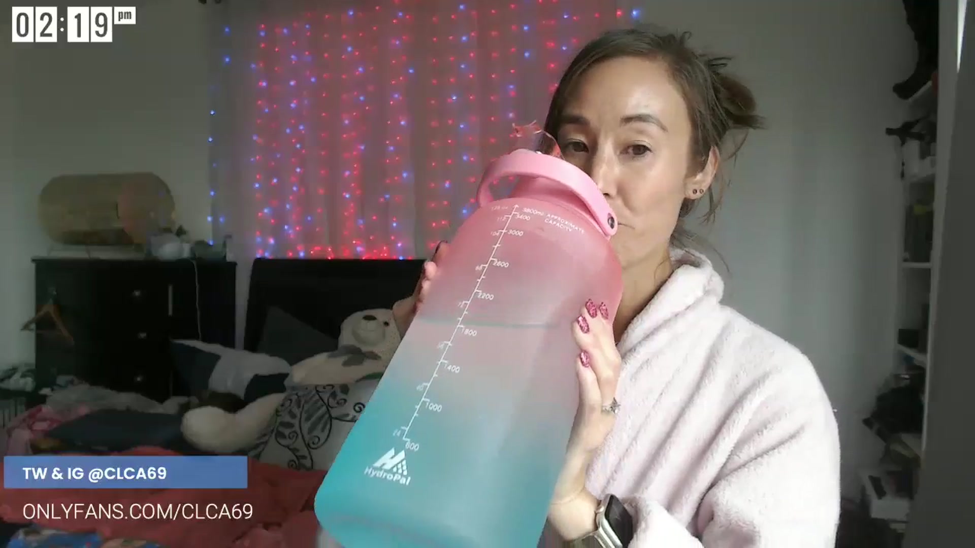 Gallery image thumbnail from Christy_Love's myfreecams stream on, 07/23/2023, 22:10 image 4 of 20