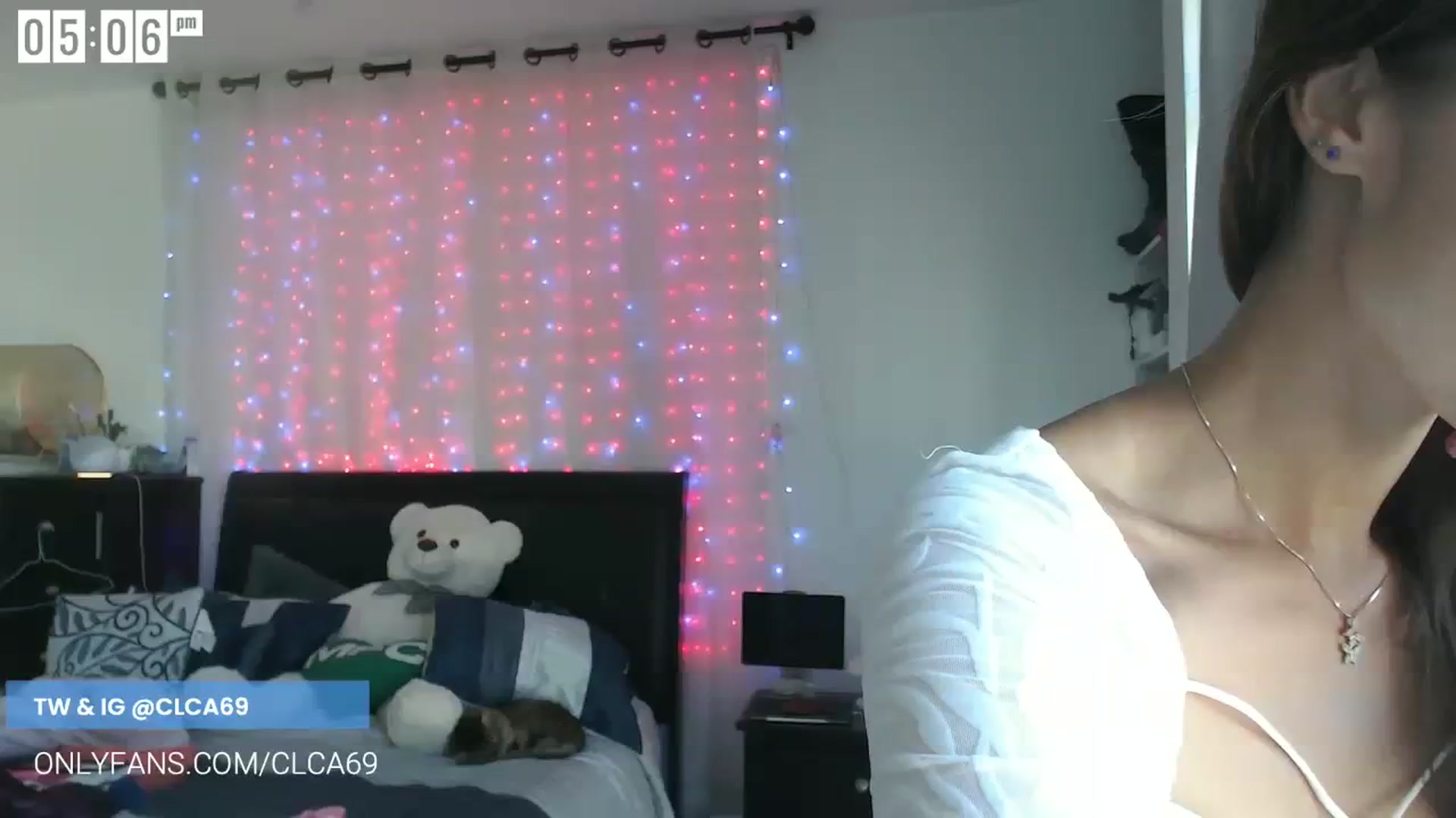 Gallery image thumbnail from Christy_Love's myfreecams stream on, 07/29/2023, 24:11 image 16 of 20