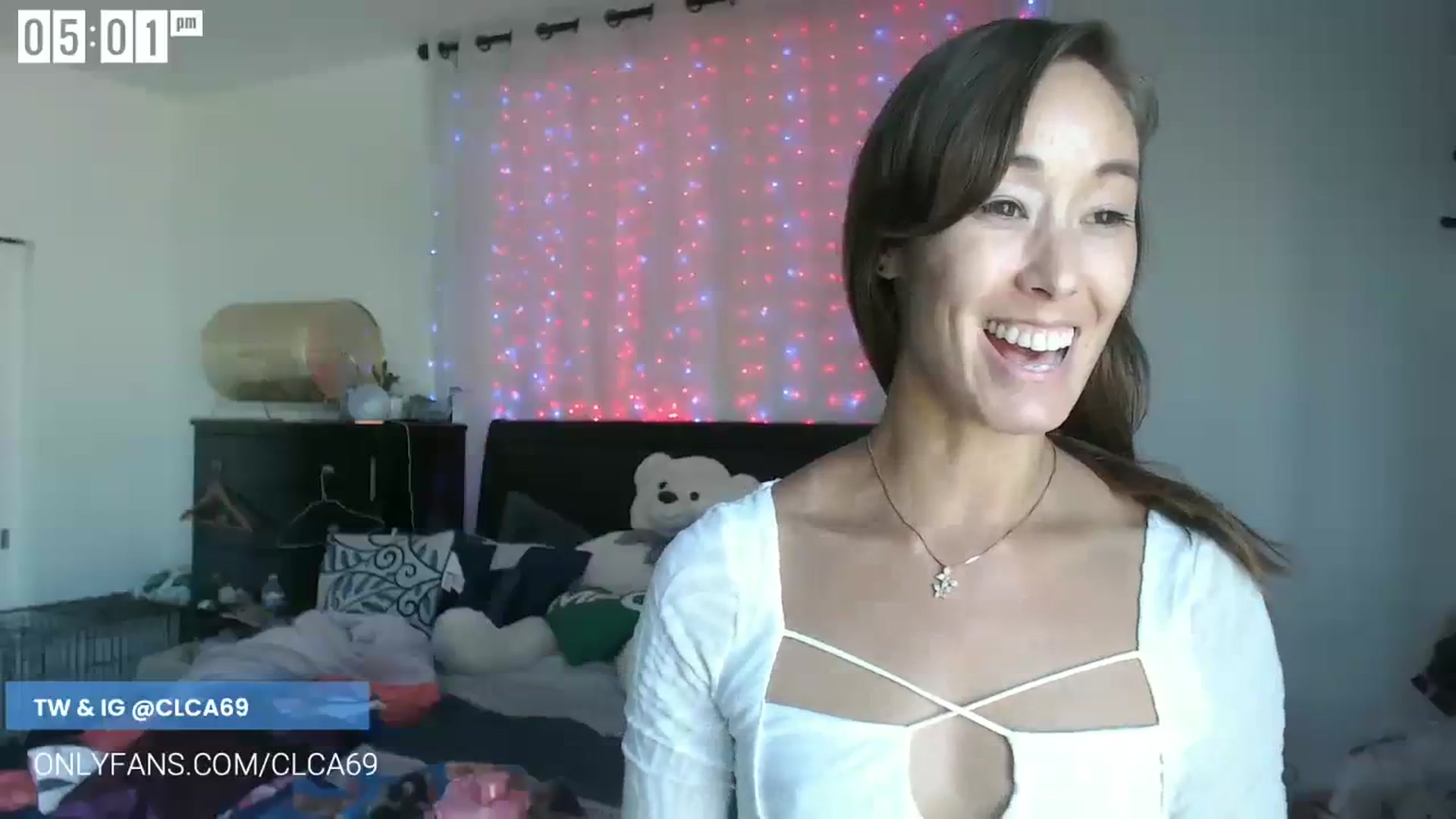 Gallery image thumbnail from Christy_Love's myfreecams stream on, 07/29/2023, 24:11 image 9 of 20