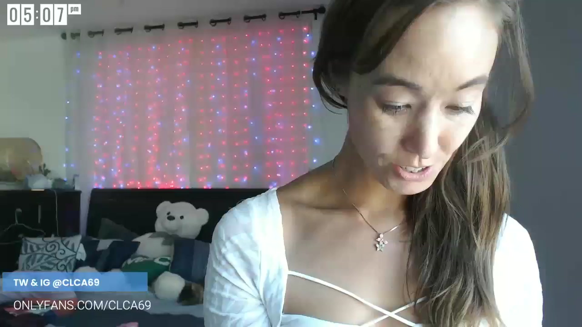 Gallery image thumbnail from Christy_Love's myfreecams stream on, 07/29/2023, 24:11 image 17 of 20