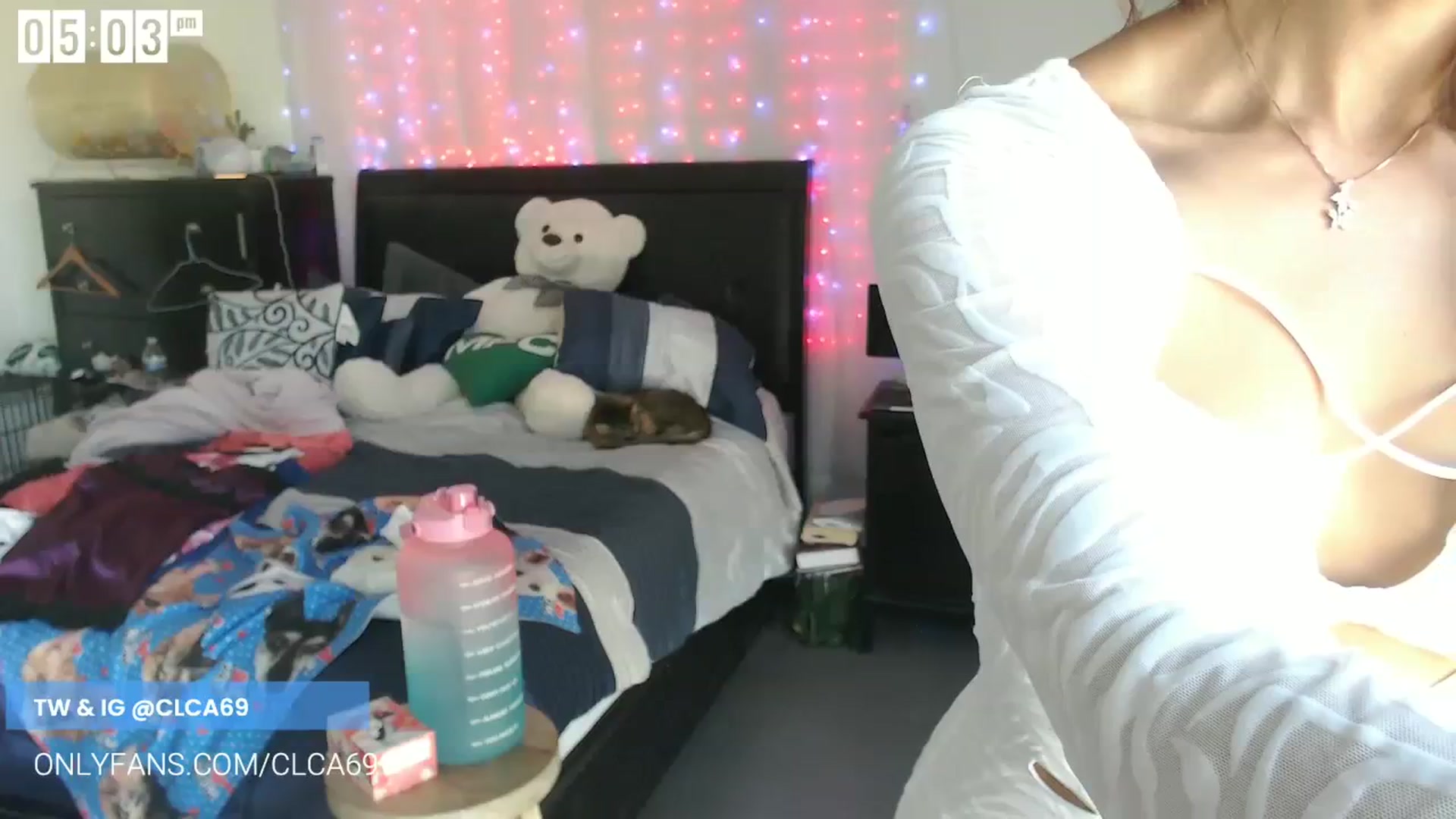 Gallery image thumbnail from Christy_Love's myfreecams stream on, 07/29/2023, 24:11 image 12 of 20
