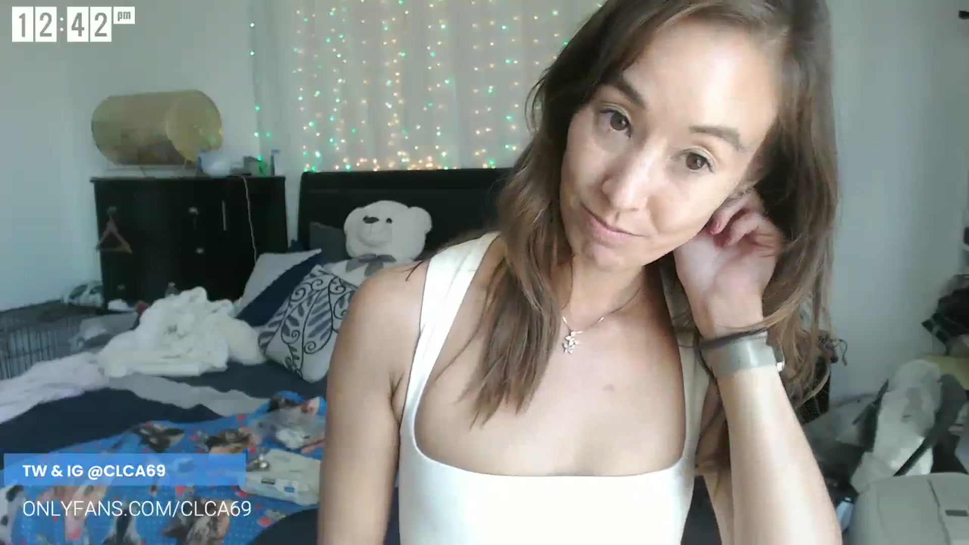 Gallery image thumbnail from Christy_Love's myfreecams stream on, 08/05/2023, 20:03 image 13 of 20