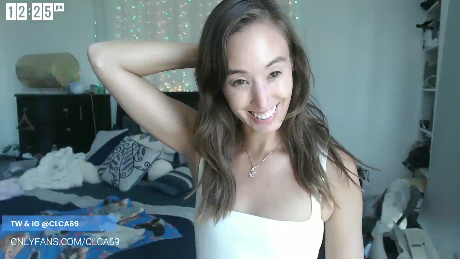 Gallery image thumbnail from Christy_Love's myfreecams stream on, 08/05/2023, 20:03 image 6 of 20