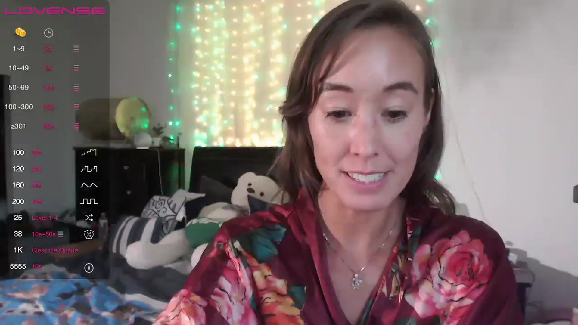 Gallery image thumbnail from Christy_Love's myfreecams stream on, 08/08/2023, 04:05 image 1 of 20