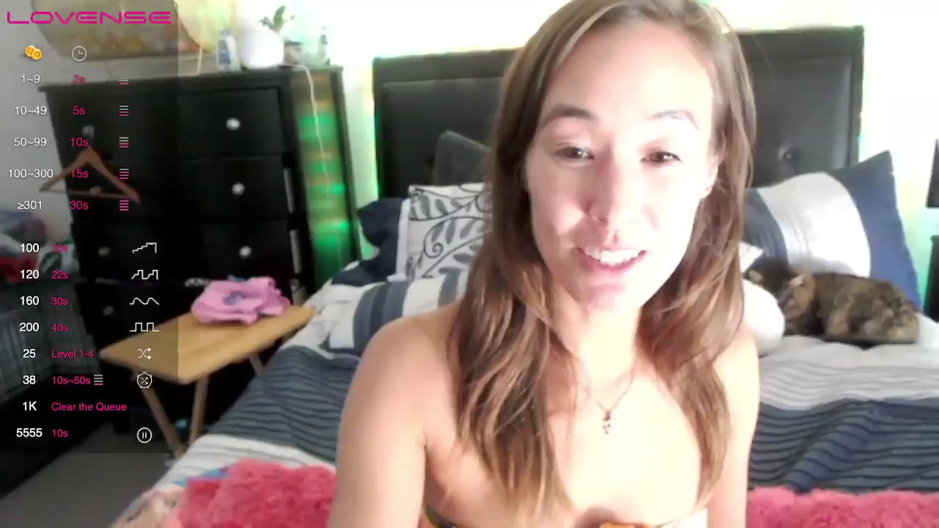 Gallery image thumbnail from Christy_Love's myfreecams stream on, 08/11/2023, 23:03 image 18 of 20