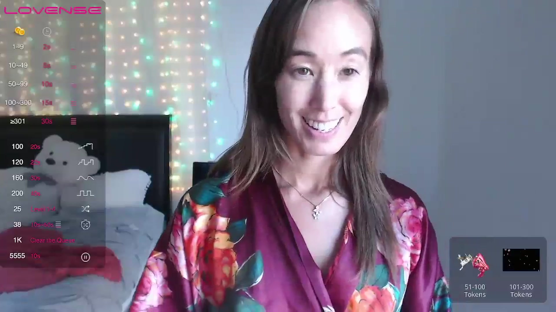 Gallery image thumbnail from Christy_Love's myfreecams stream on, 08/17/2023, 01:33 image 4 of 20