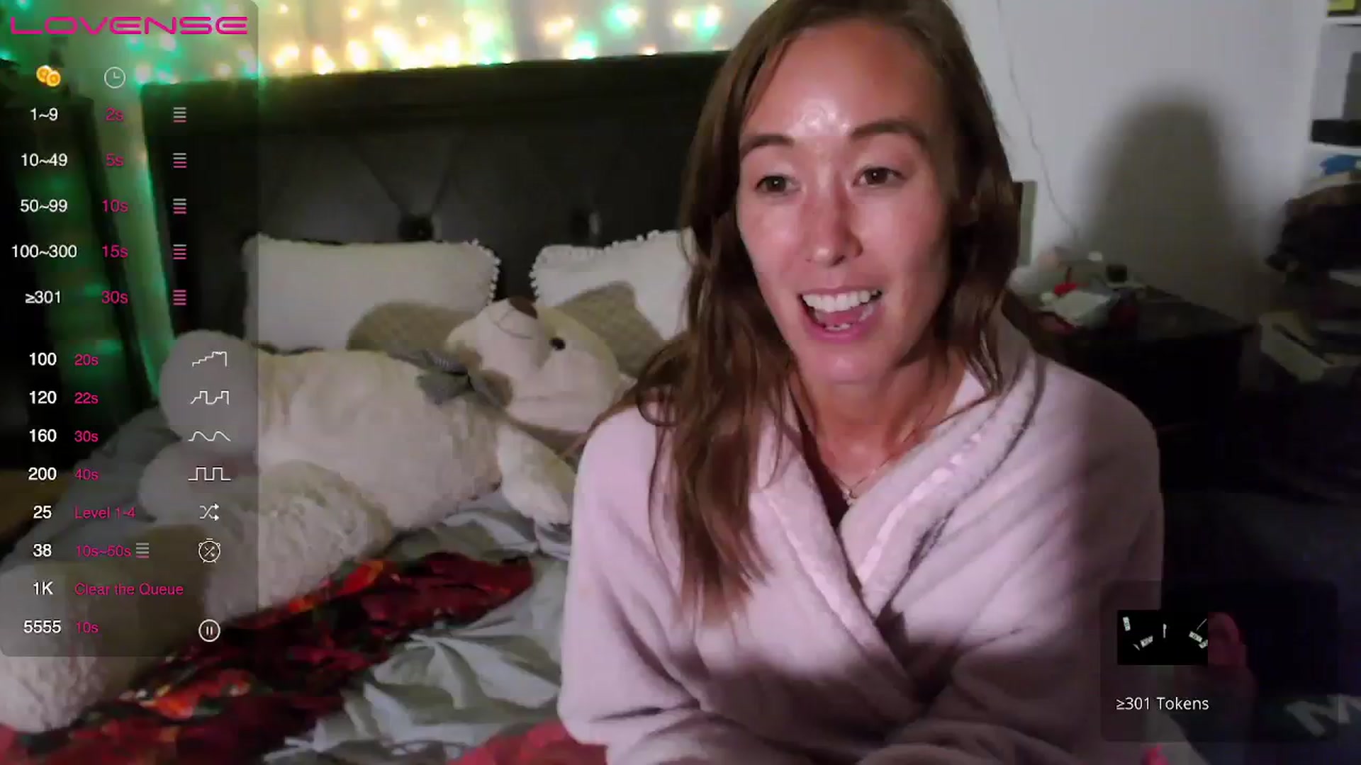 Gallery image thumbnail from Christy_Love's myfreecams stream on, 08/17/2023, 03:17 image 3 of 20