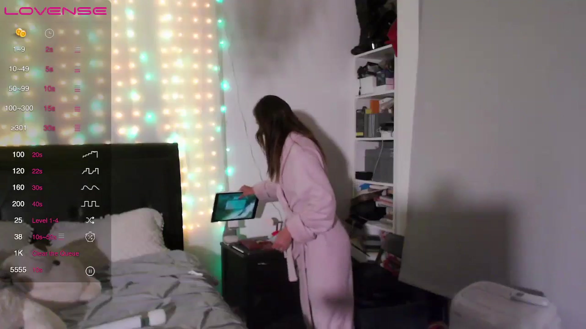 Gallery image thumbnail from Christy_Love's myfreecams stream on, 08/17/2023, 03:17 image 12 of 20