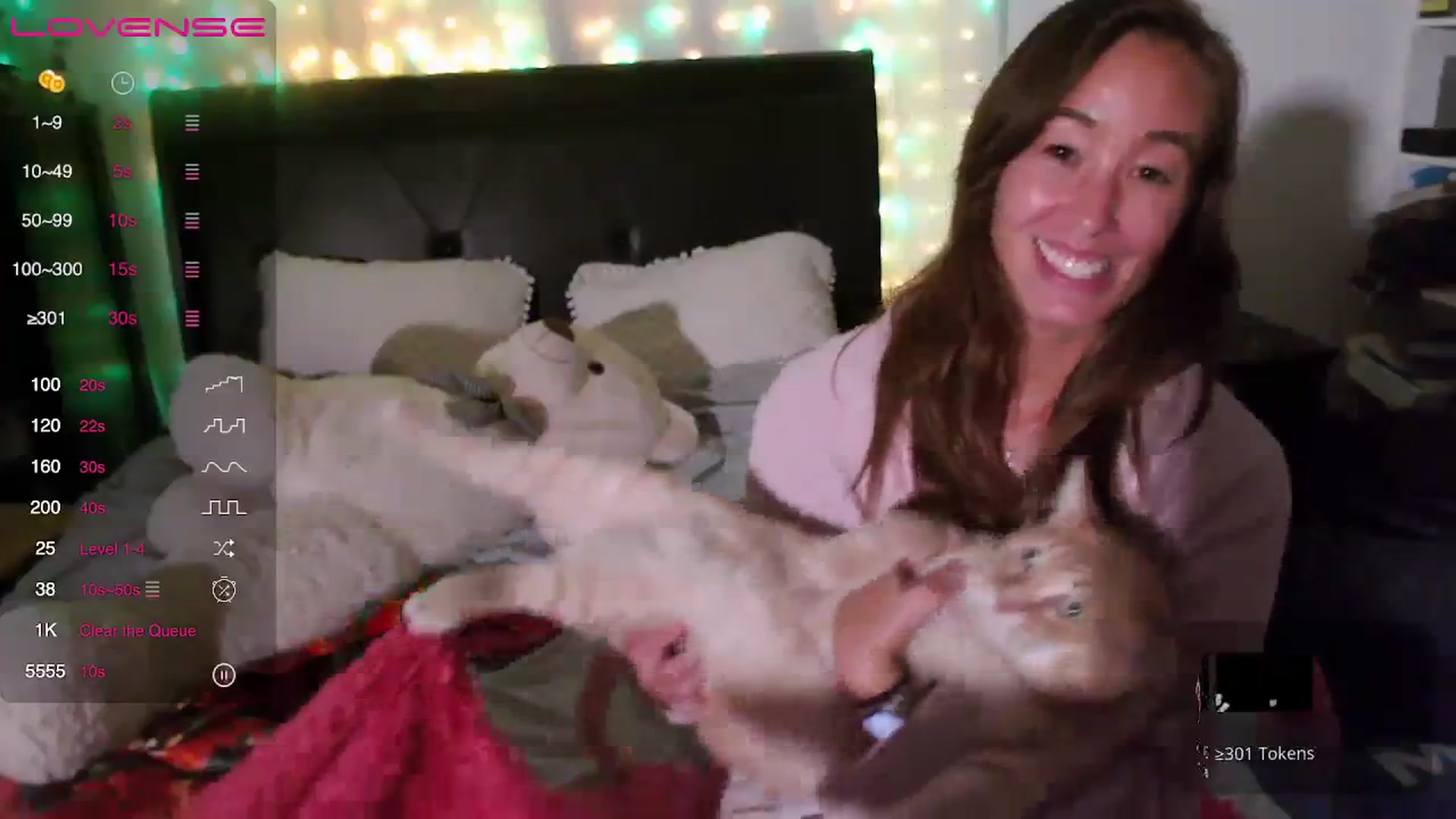 Gallery image thumbnail from Christy_Love's myfreecams stream on, 08/17/2023, 03:17 image 10 of 20