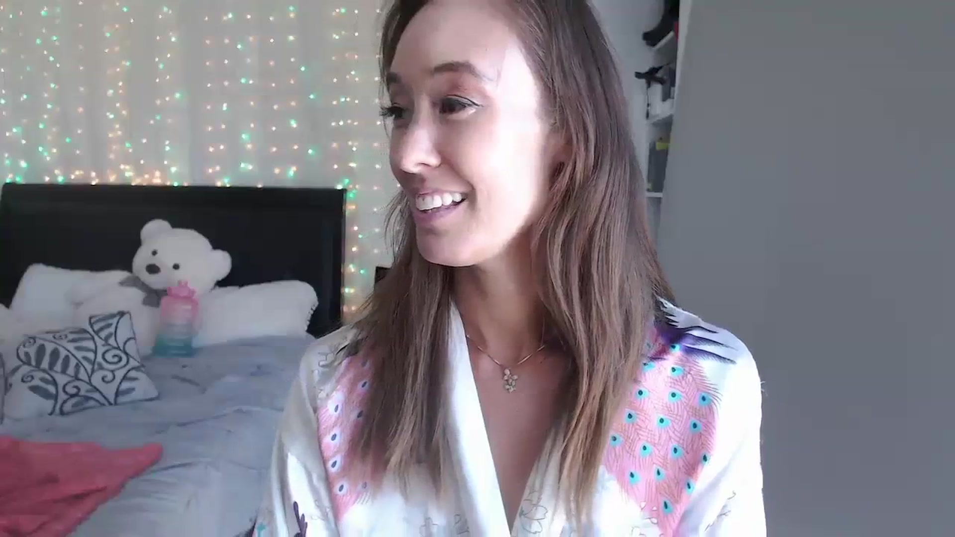 Gallery image thumbnail from Christy_Love's myfreecams stream on, 08/17/2023, 22:37 image 5 of 20
