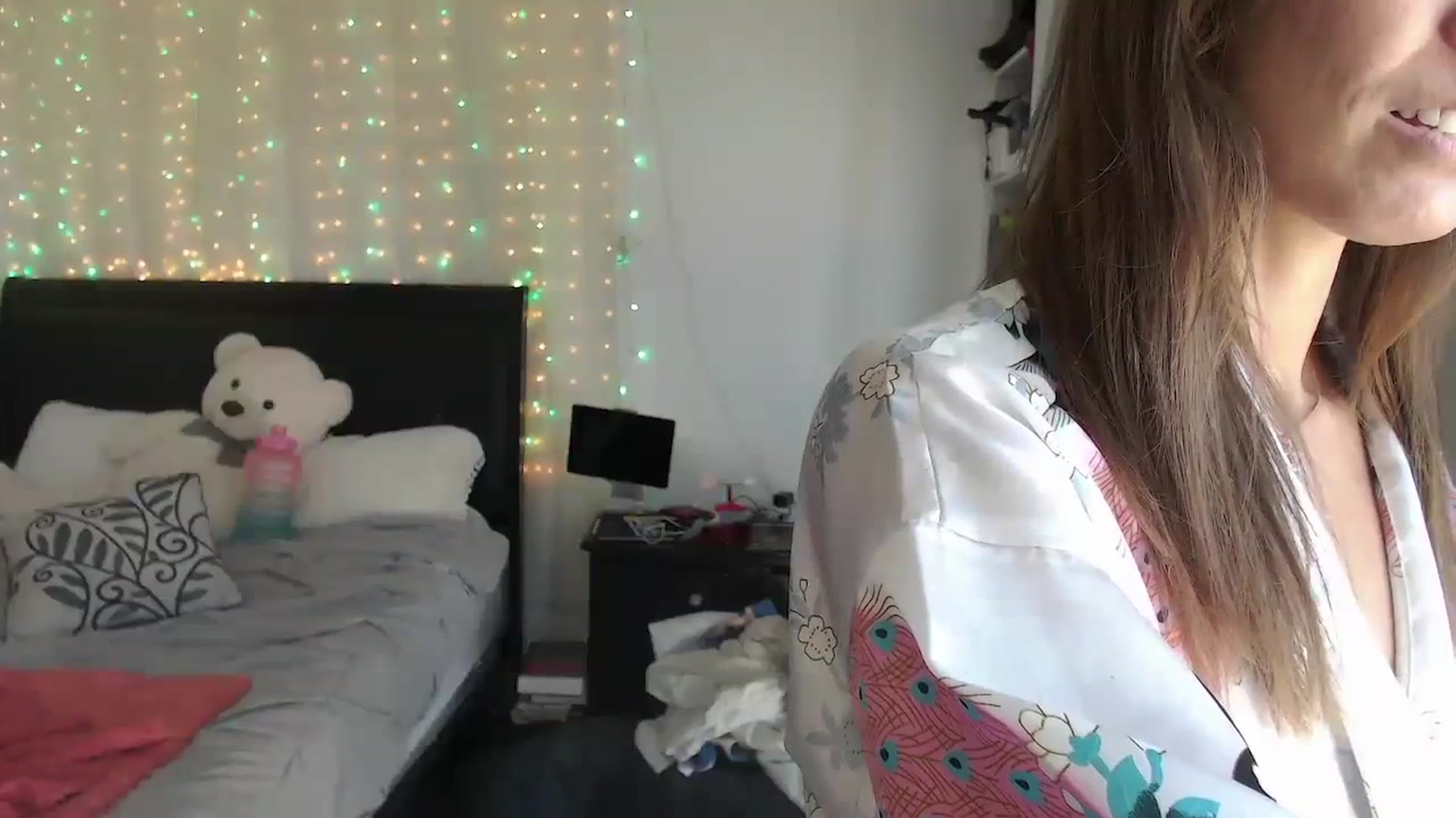 Gallery image thumbnail from Christy_Love's myfreecams stream on, 08/17/2023, 22:37 image 12 of 20