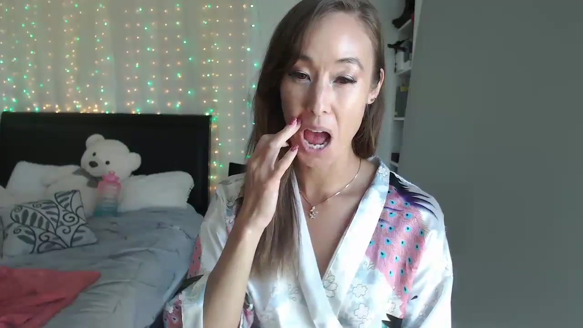 Gallery image thumbnail from Christy_Love's myfreecams stream on, 08/17/2023, 22:37 image 8 of 20